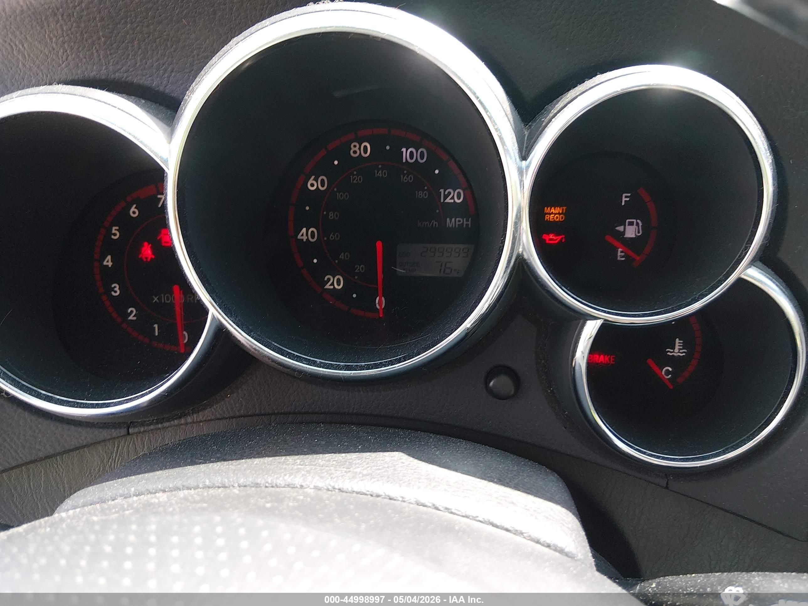 TOYOTA MATRIX image 7