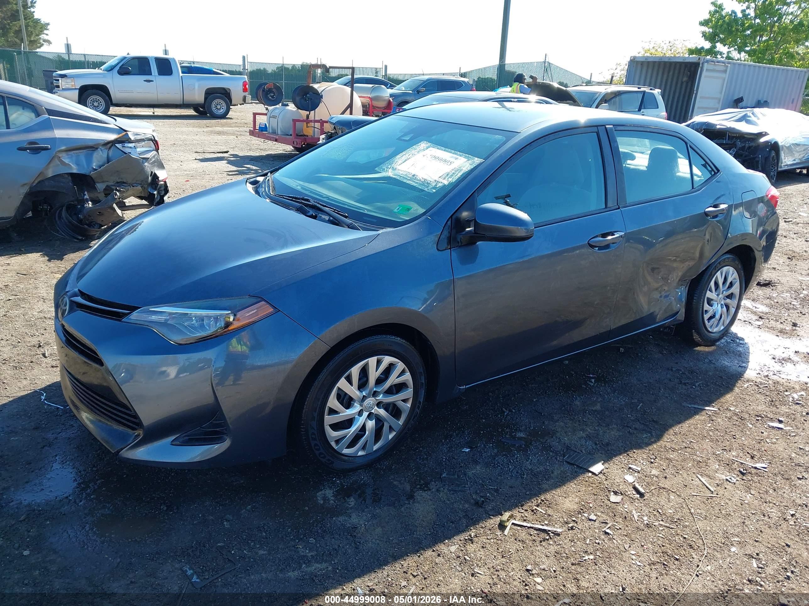 TOYOTA COROLLA image 2
