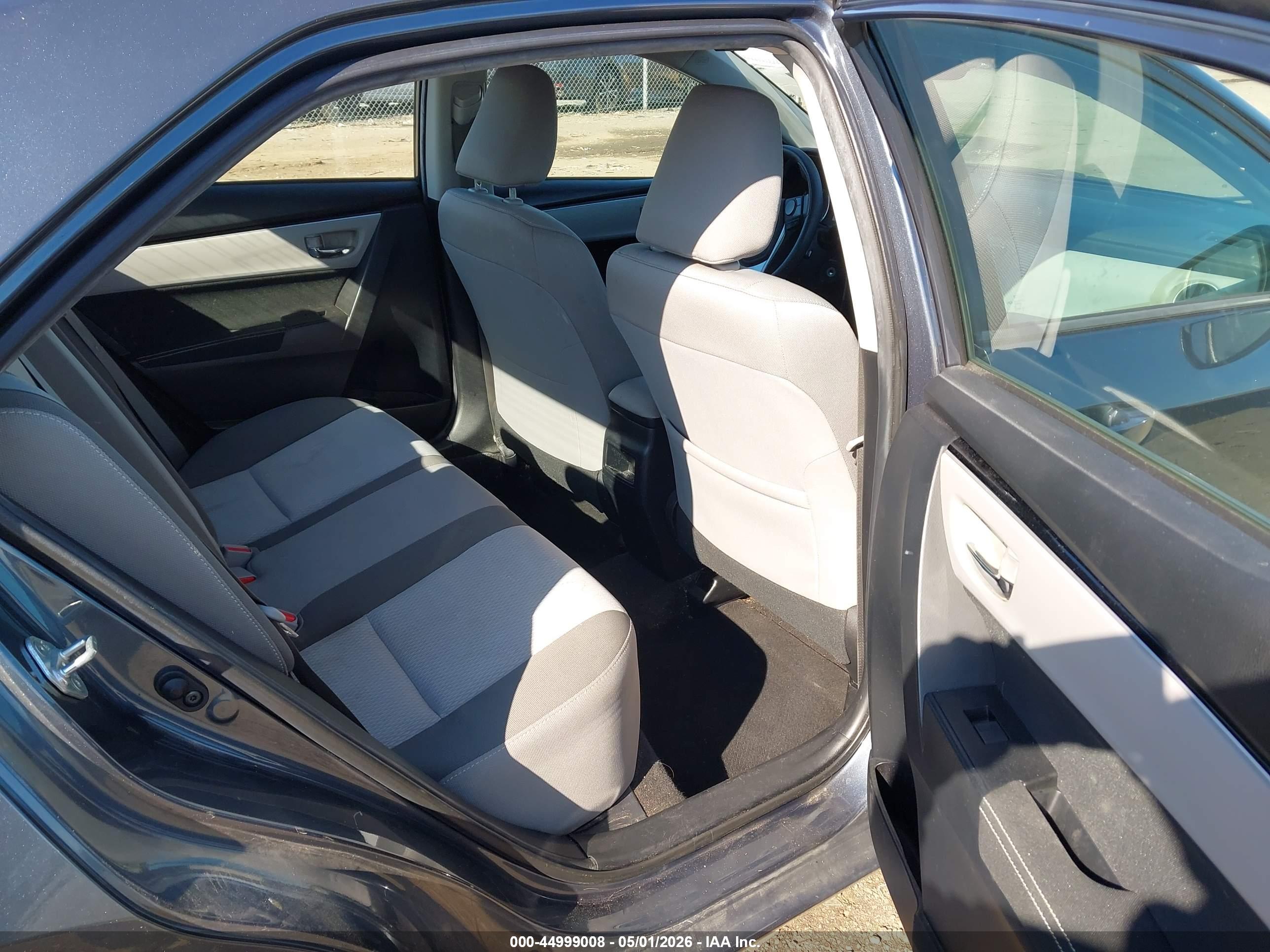 TOYOTA COROLLA image 8