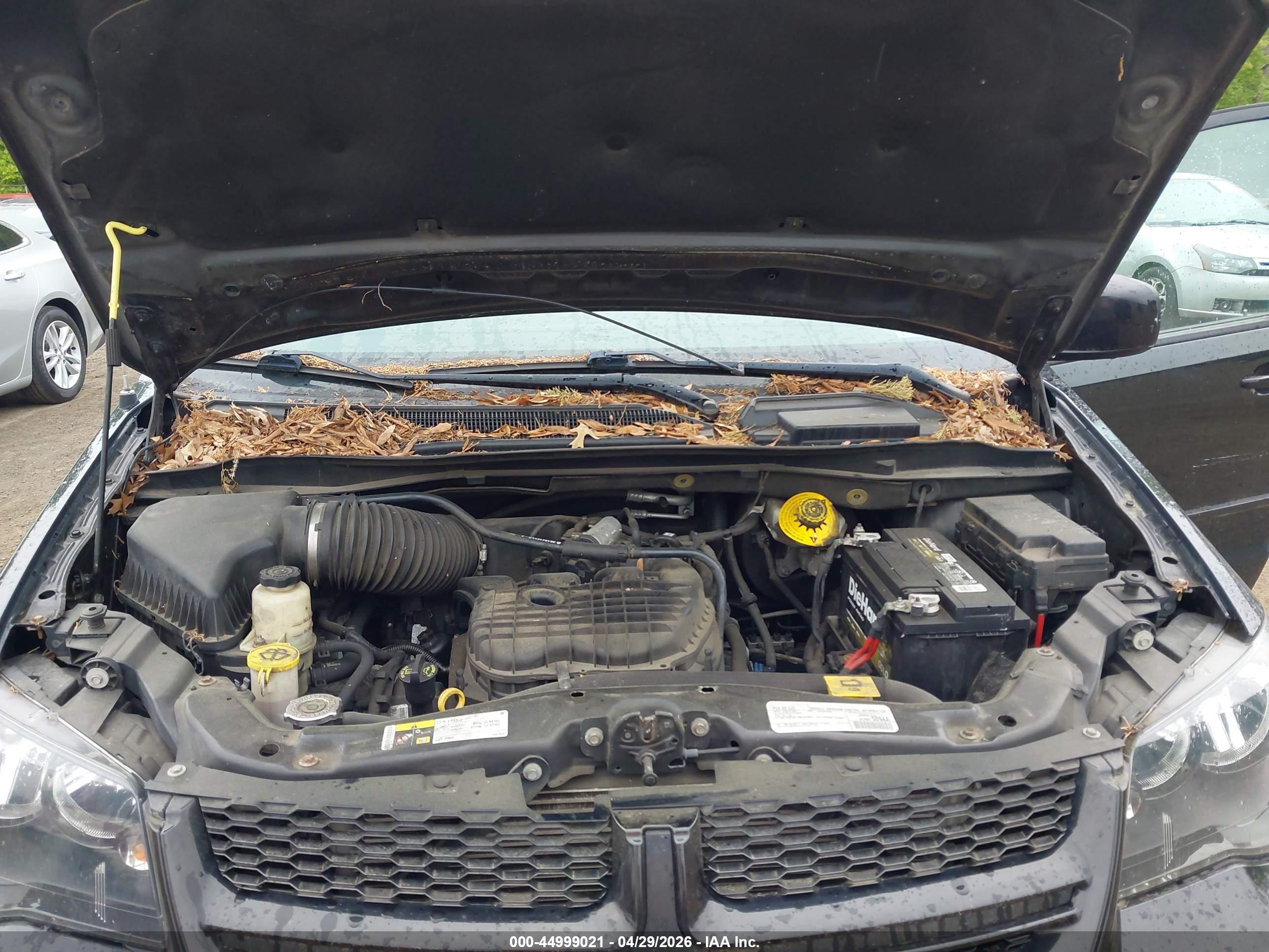 DODGE GRAND image 10