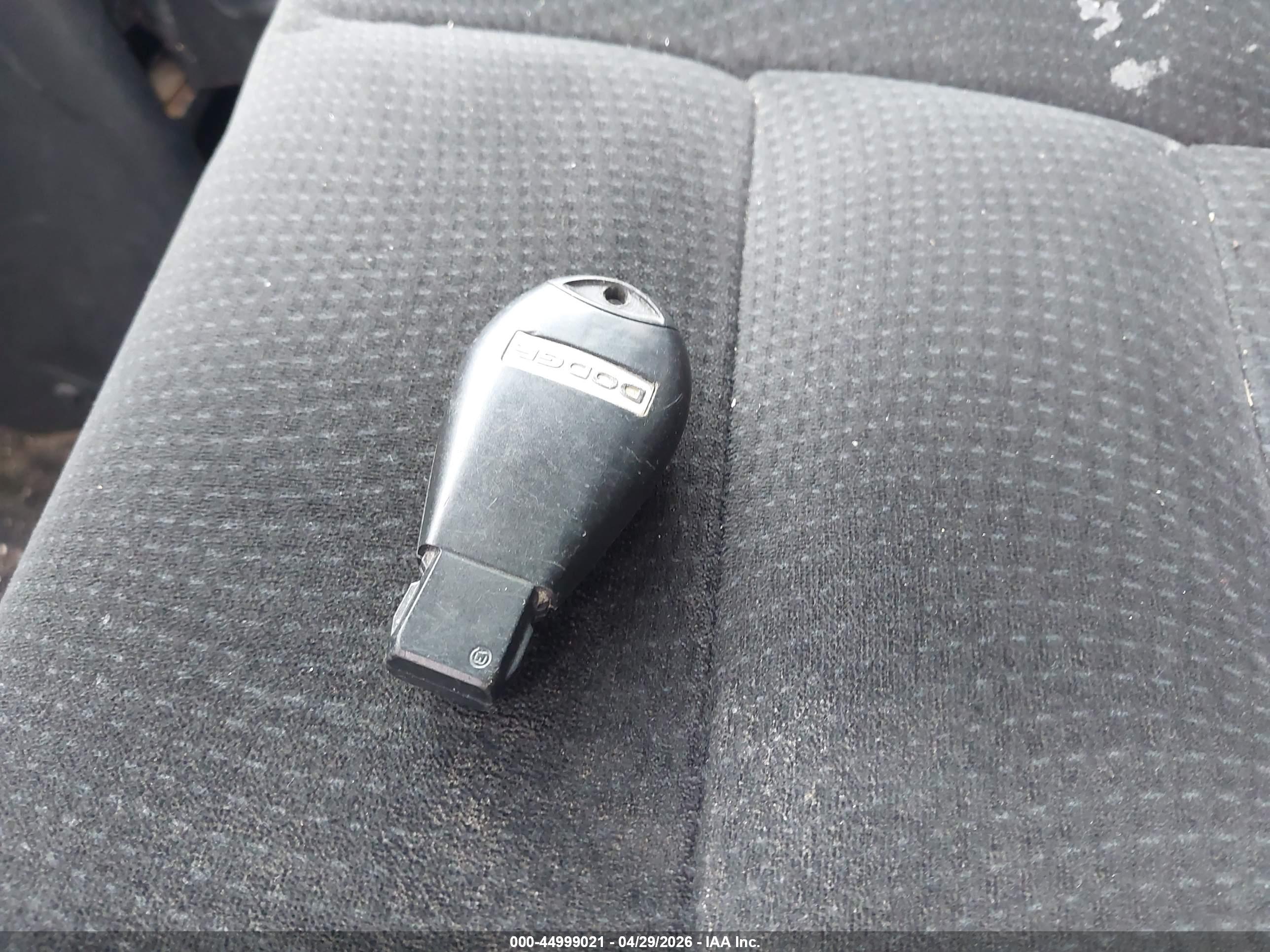 DODGE GRAND image 11