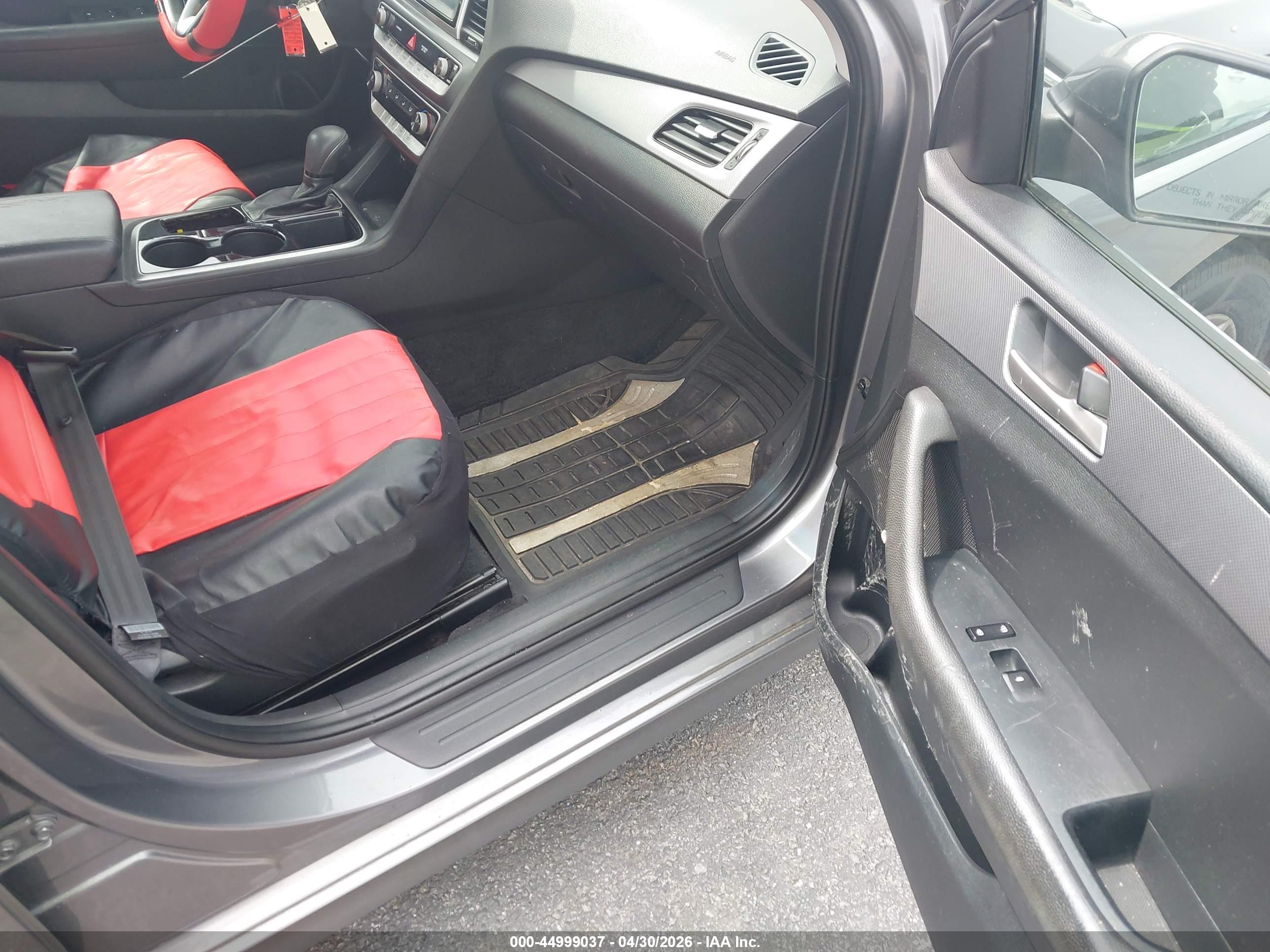 HYUNDAI SONATA image 5
