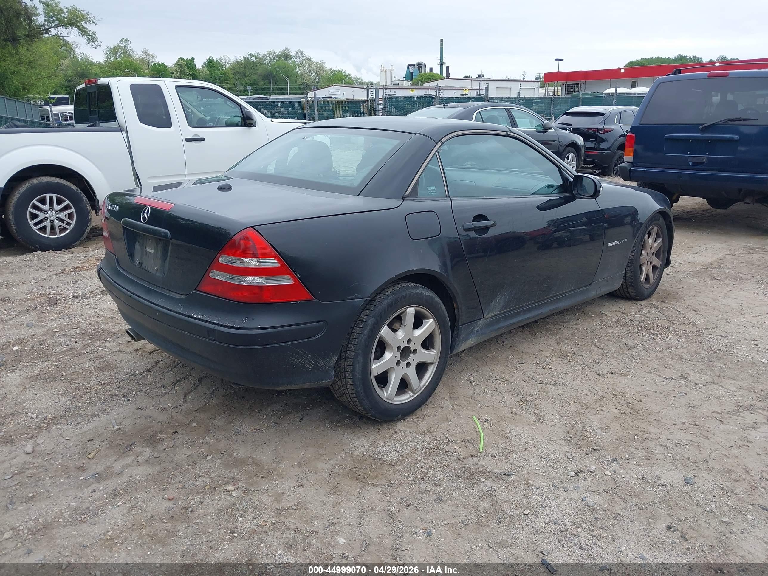 MERCEDES-BENZ SLK image 4
