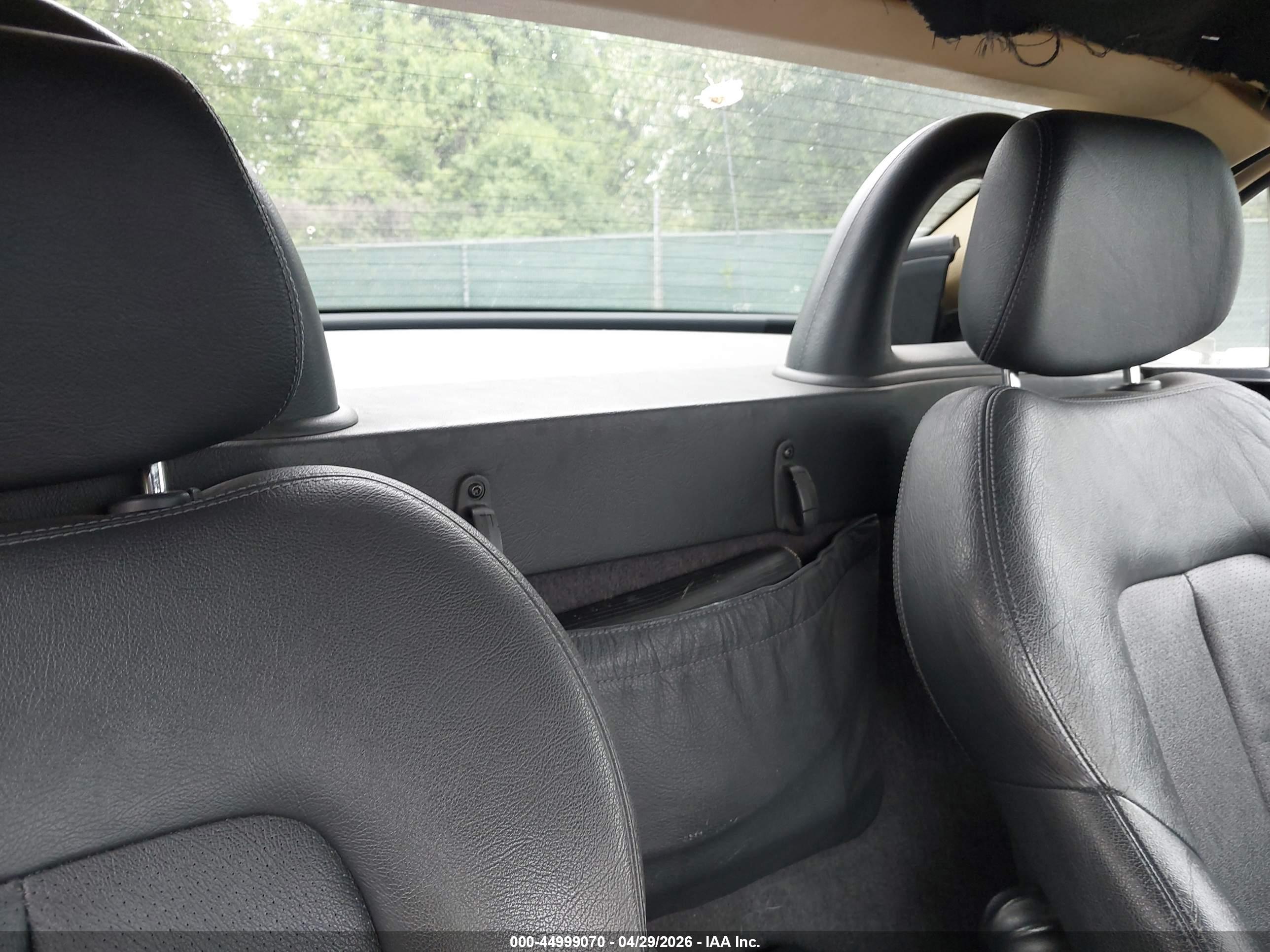 MERCEDES-BENZ SLK image 8