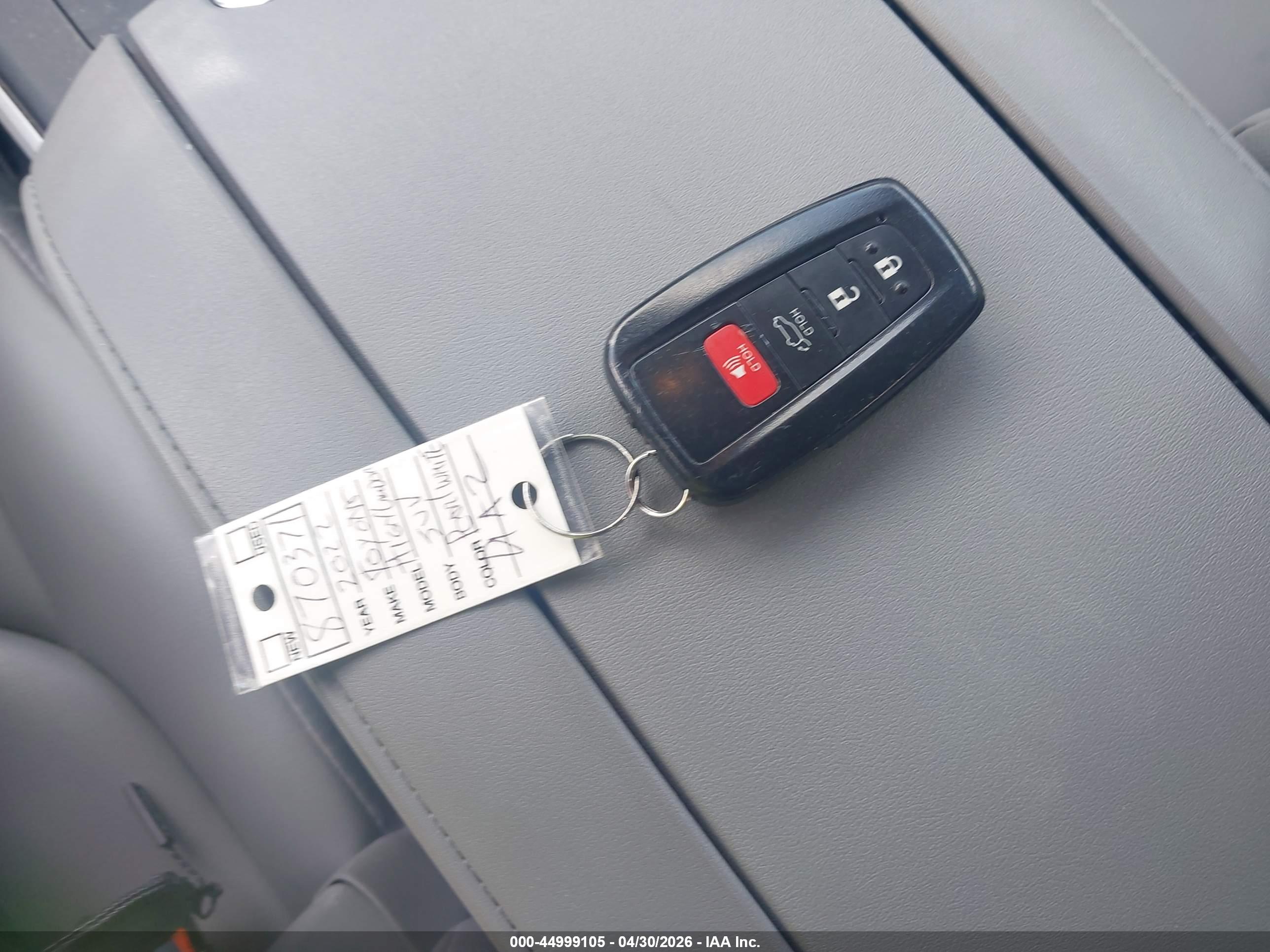 TOYOTA HIGHLANDER image 11