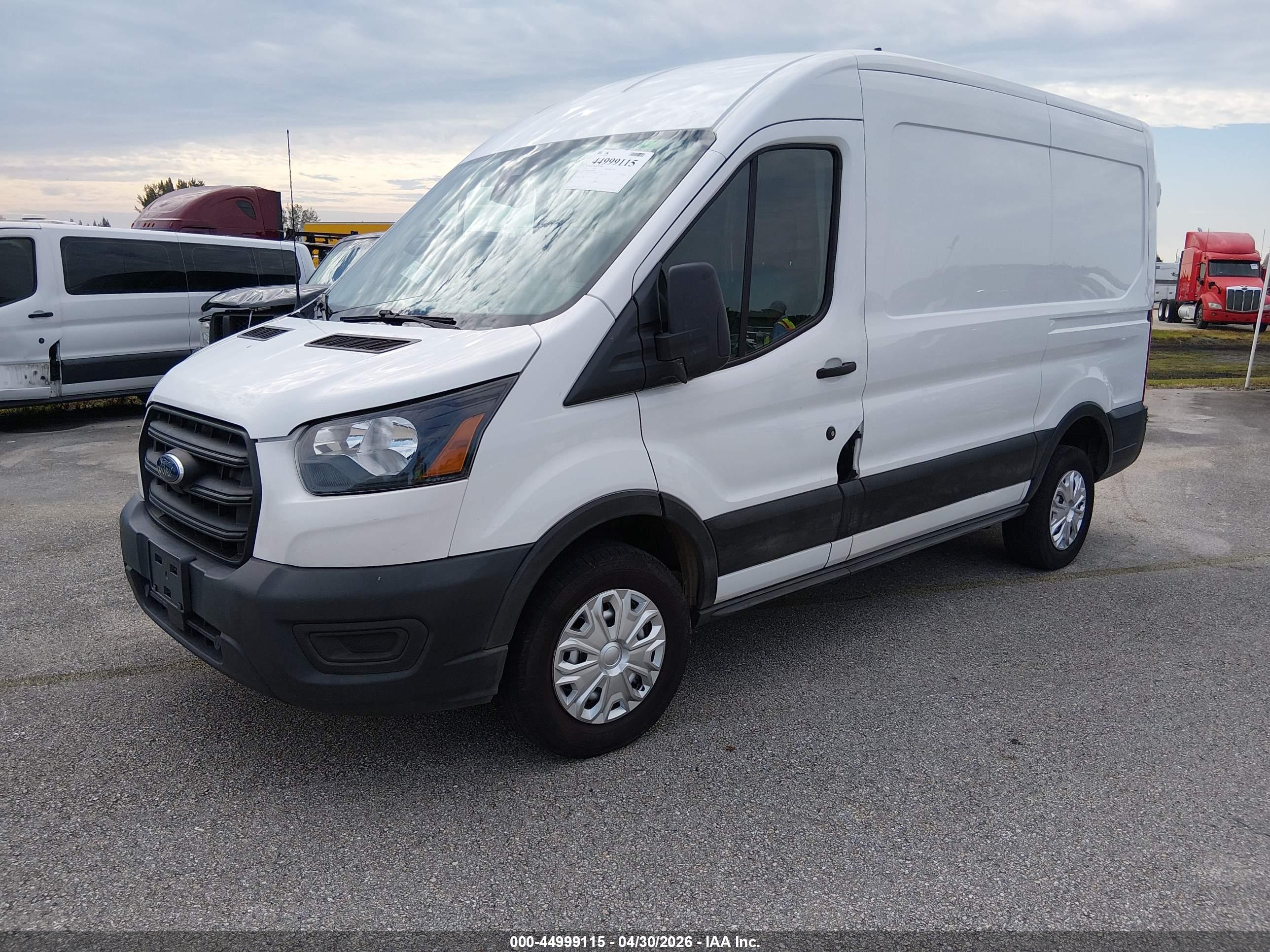 FORD TRANSIT-250 image 2