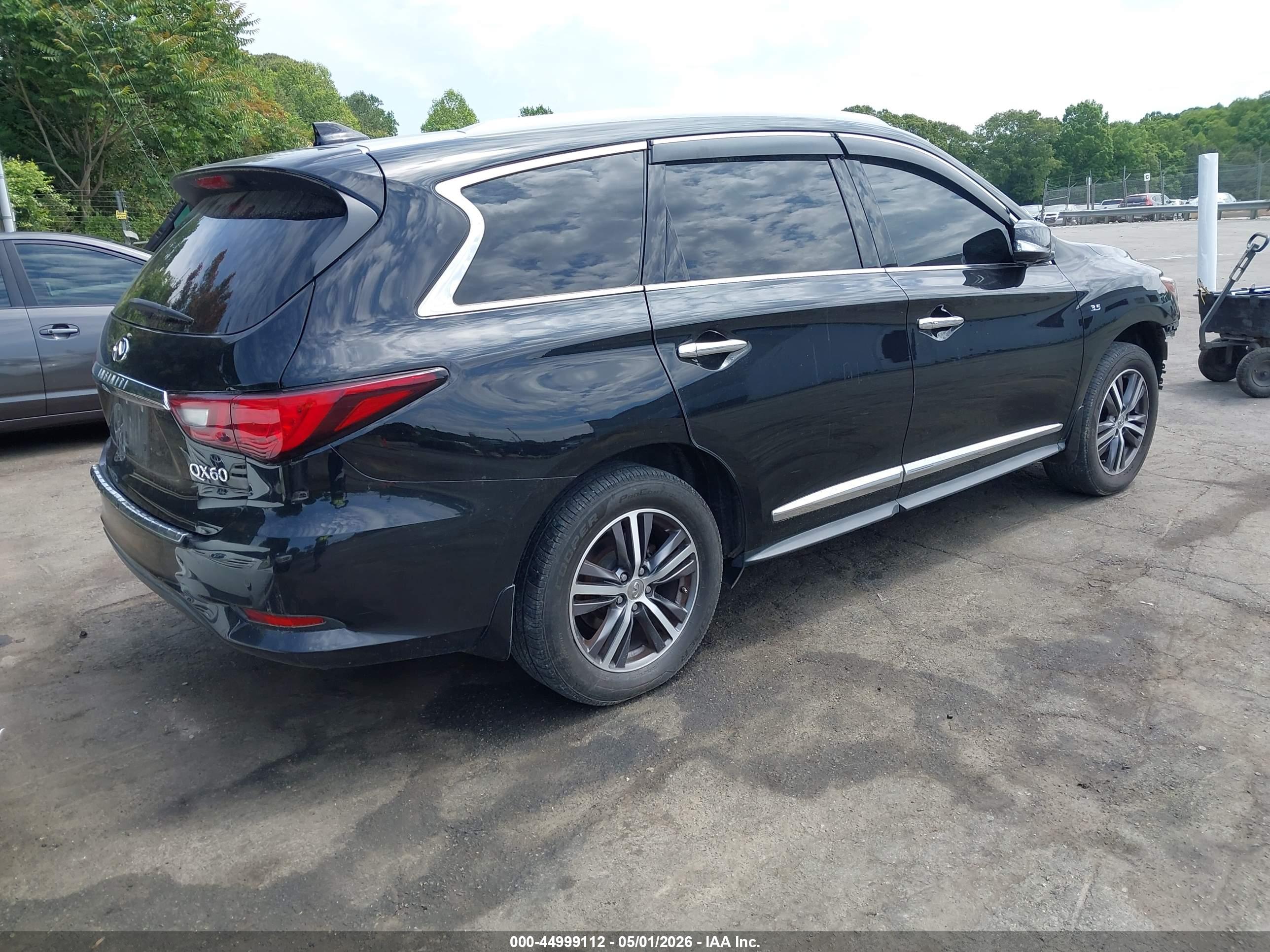 INFINITI QX60 image 4