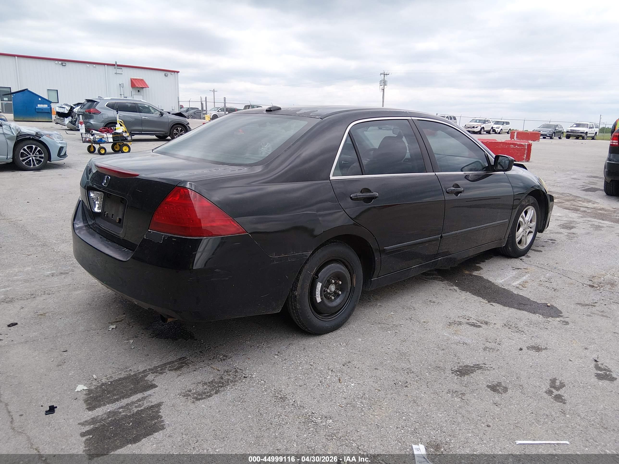 HONDA ACCORD image 4