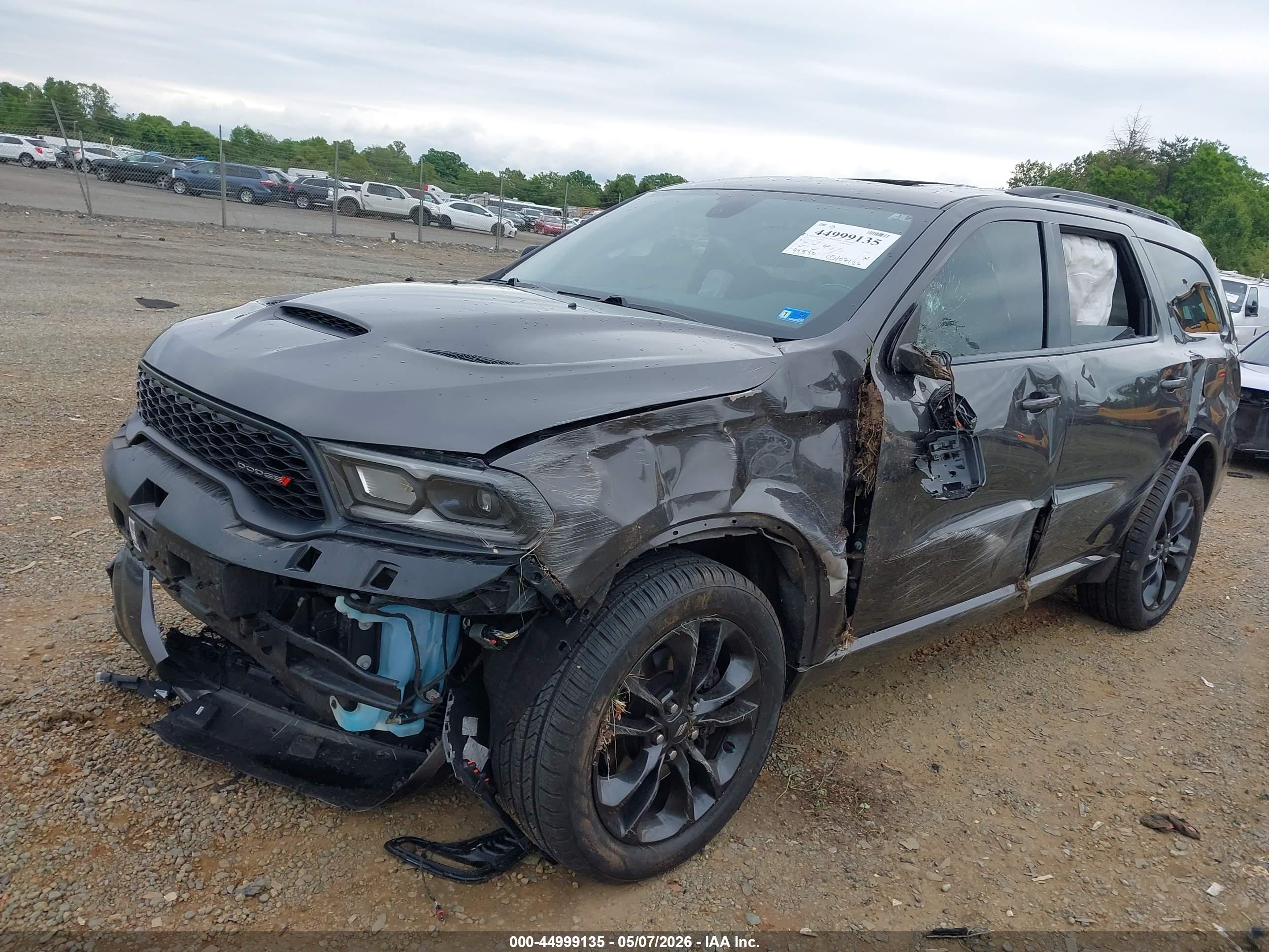DODGE DURANGO image 2