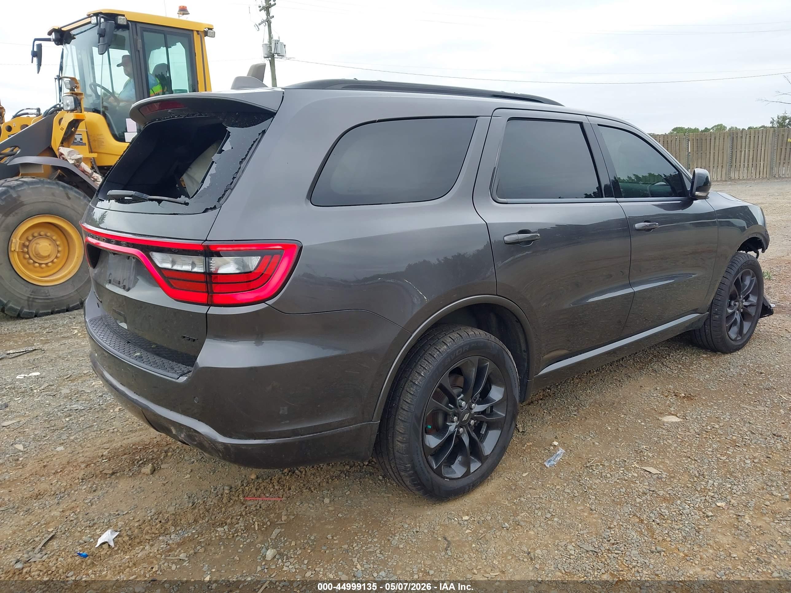 DODGE DURANGO image 4