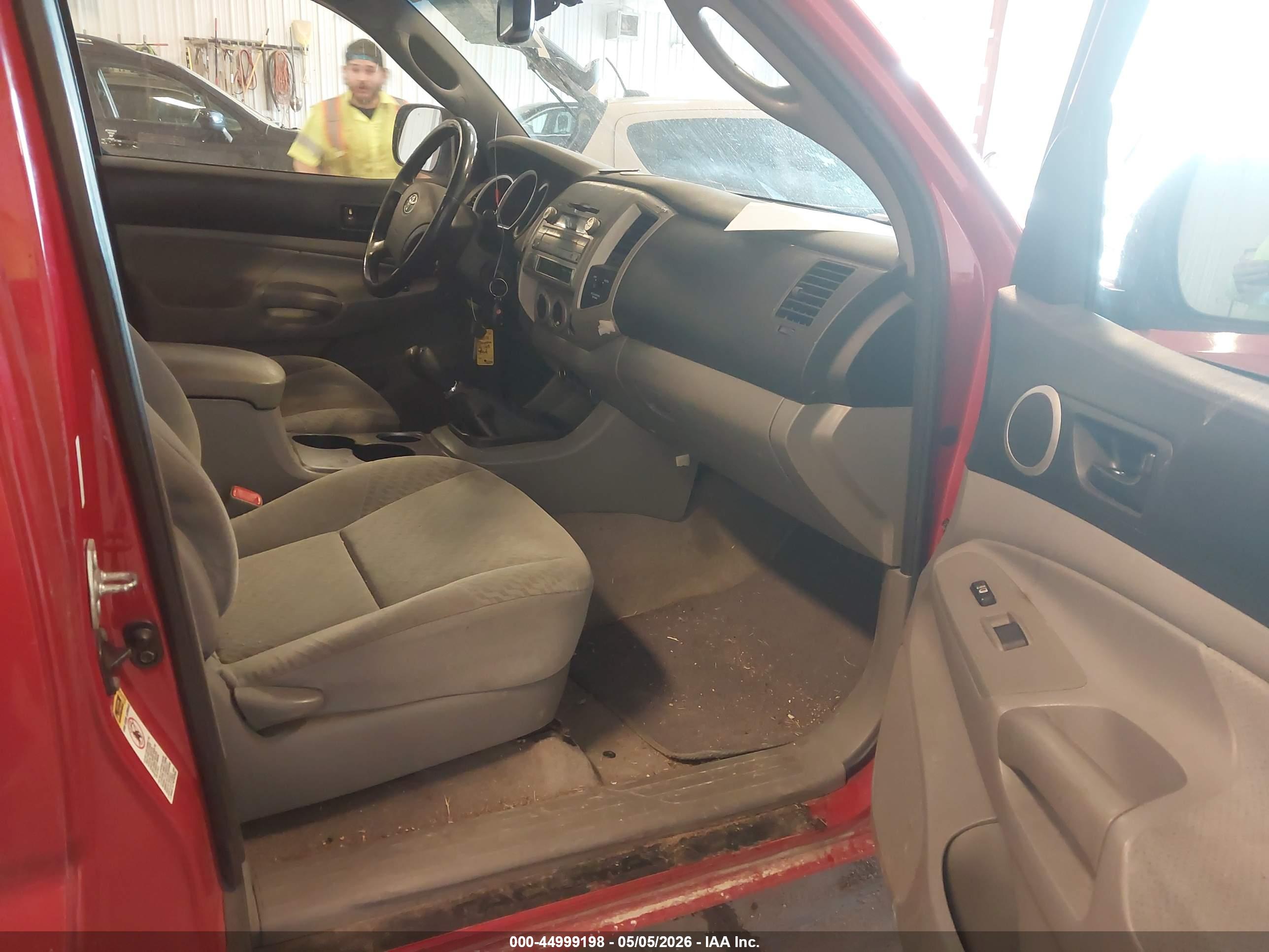 TOYOTA TACOMA image 5