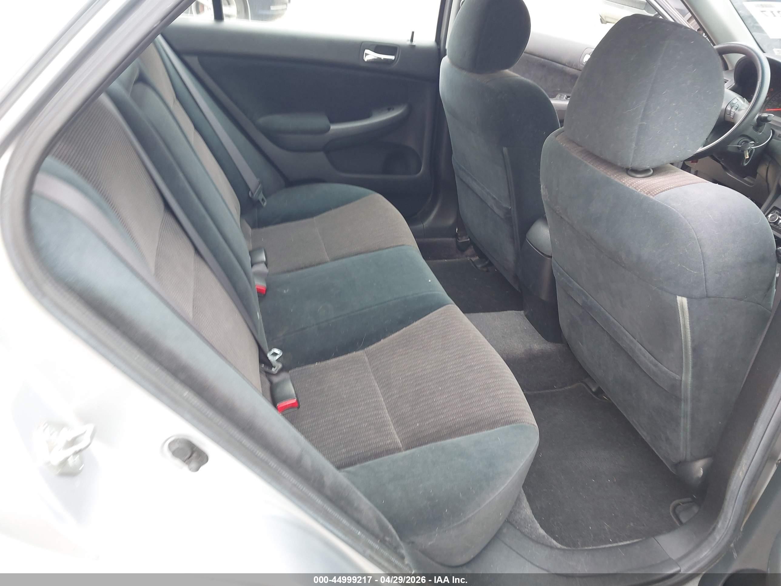 HONDA ACCORD image 8