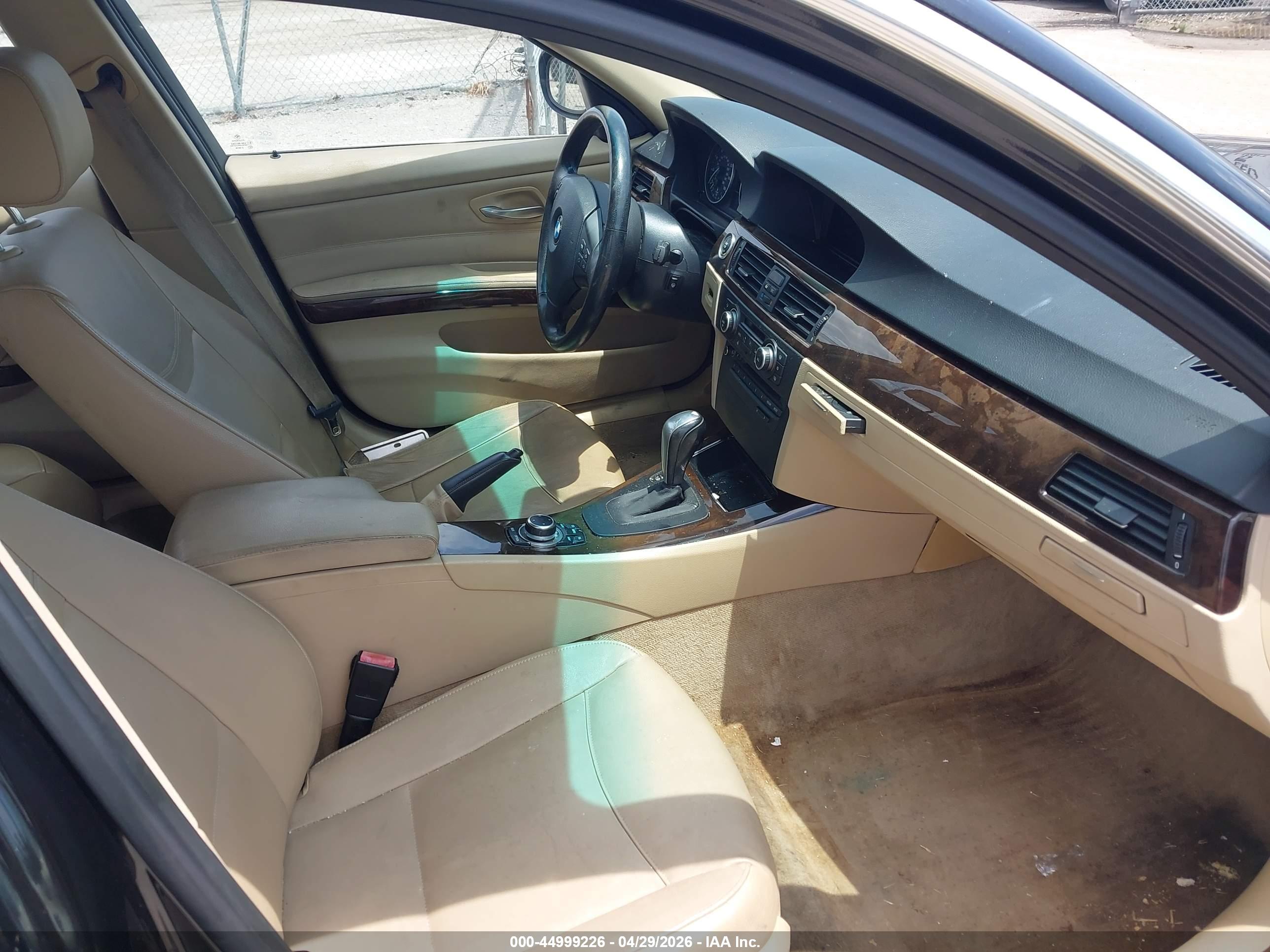BMW 335D image 5