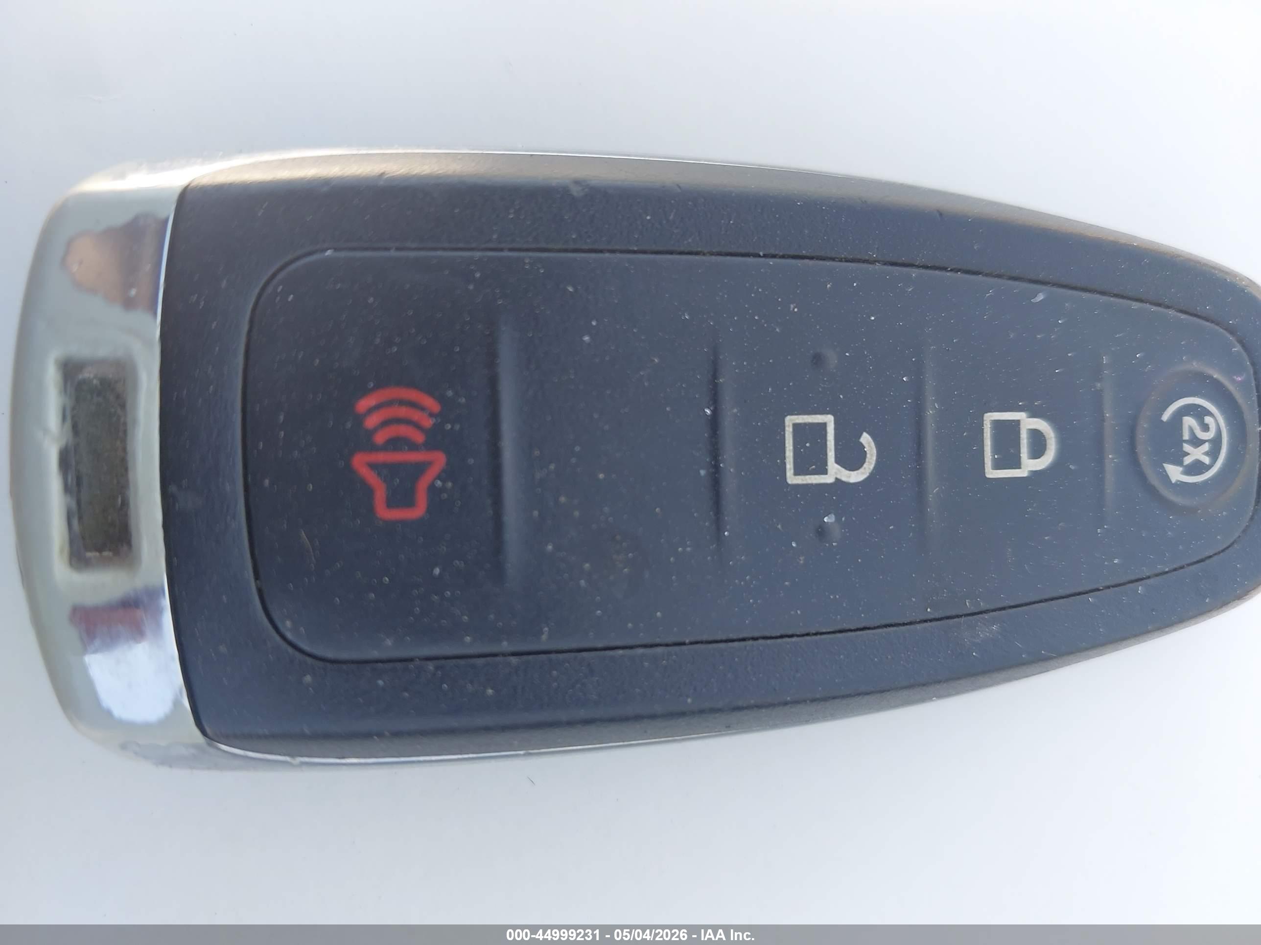FORD EXPLORER image 11