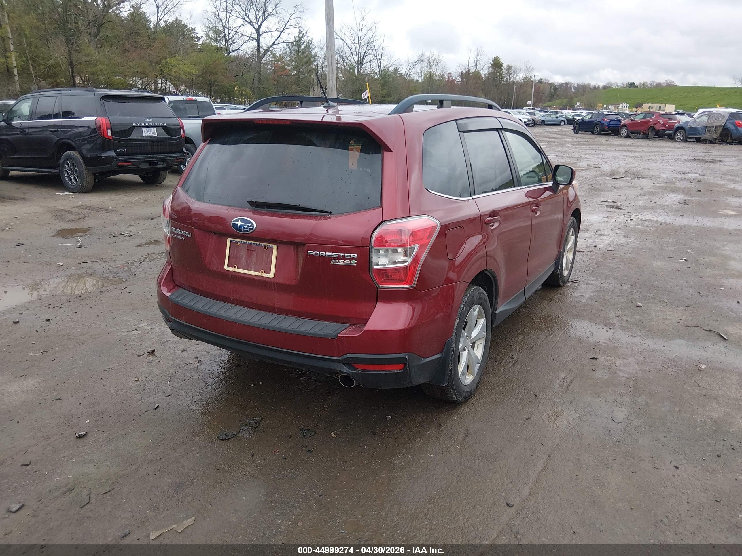 SUBARU FORESTER image 4