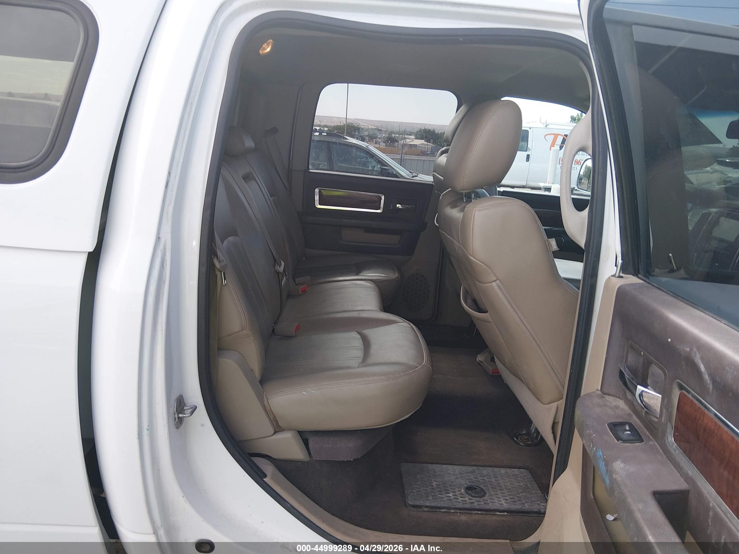 RAM 2500 image 8