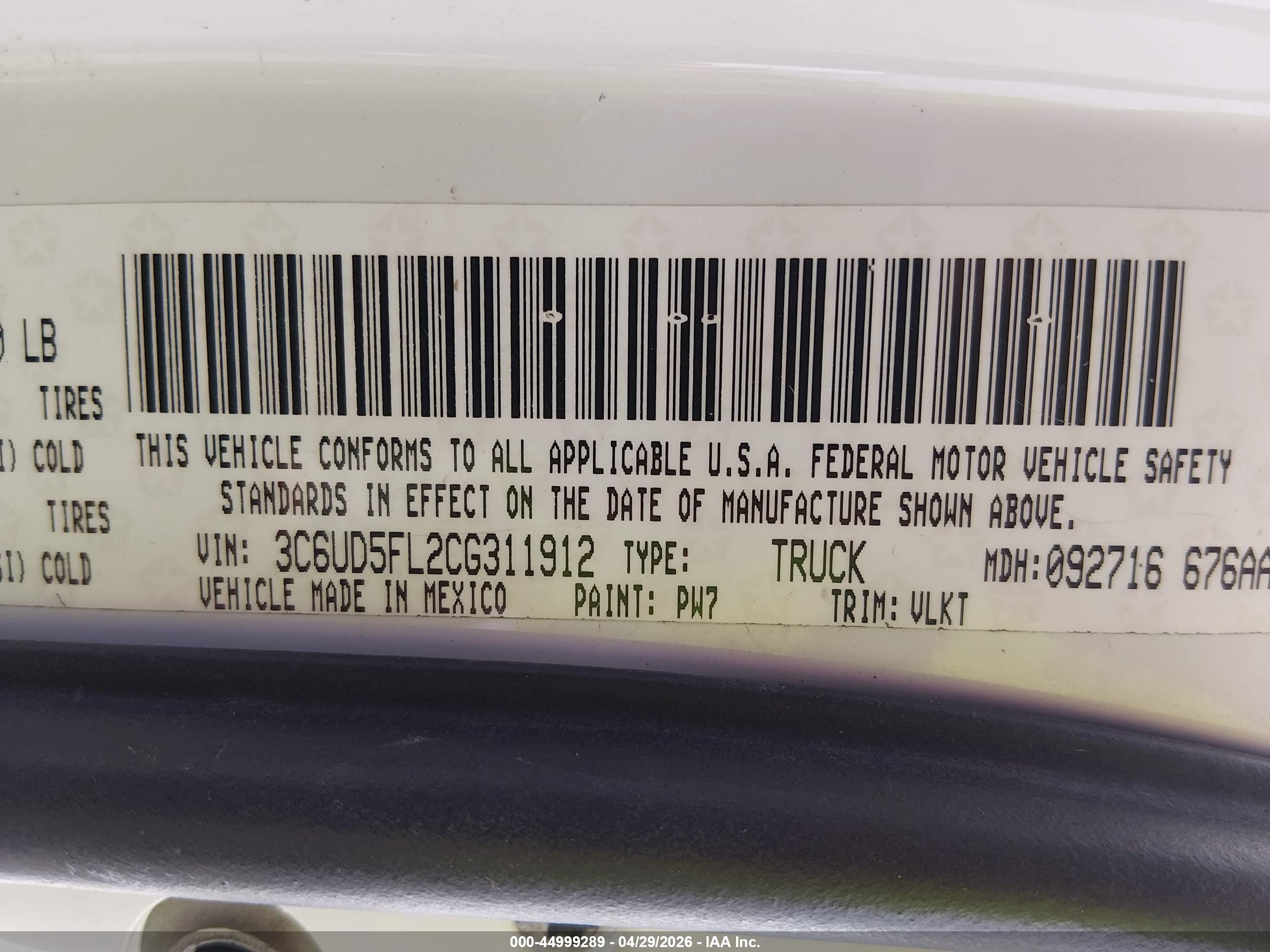 RAM 2500 image 9