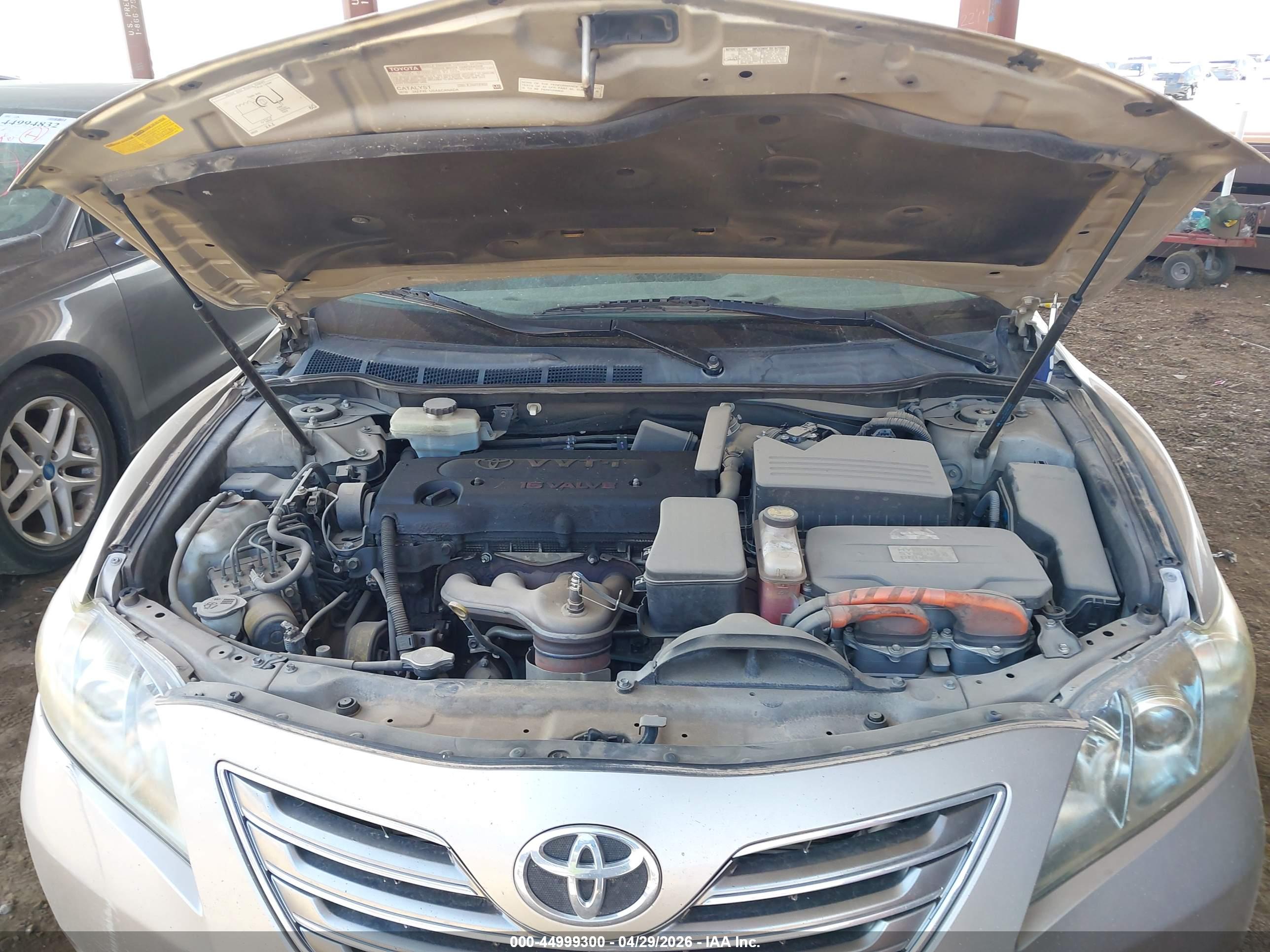 TOYOTA CAMRY image 10