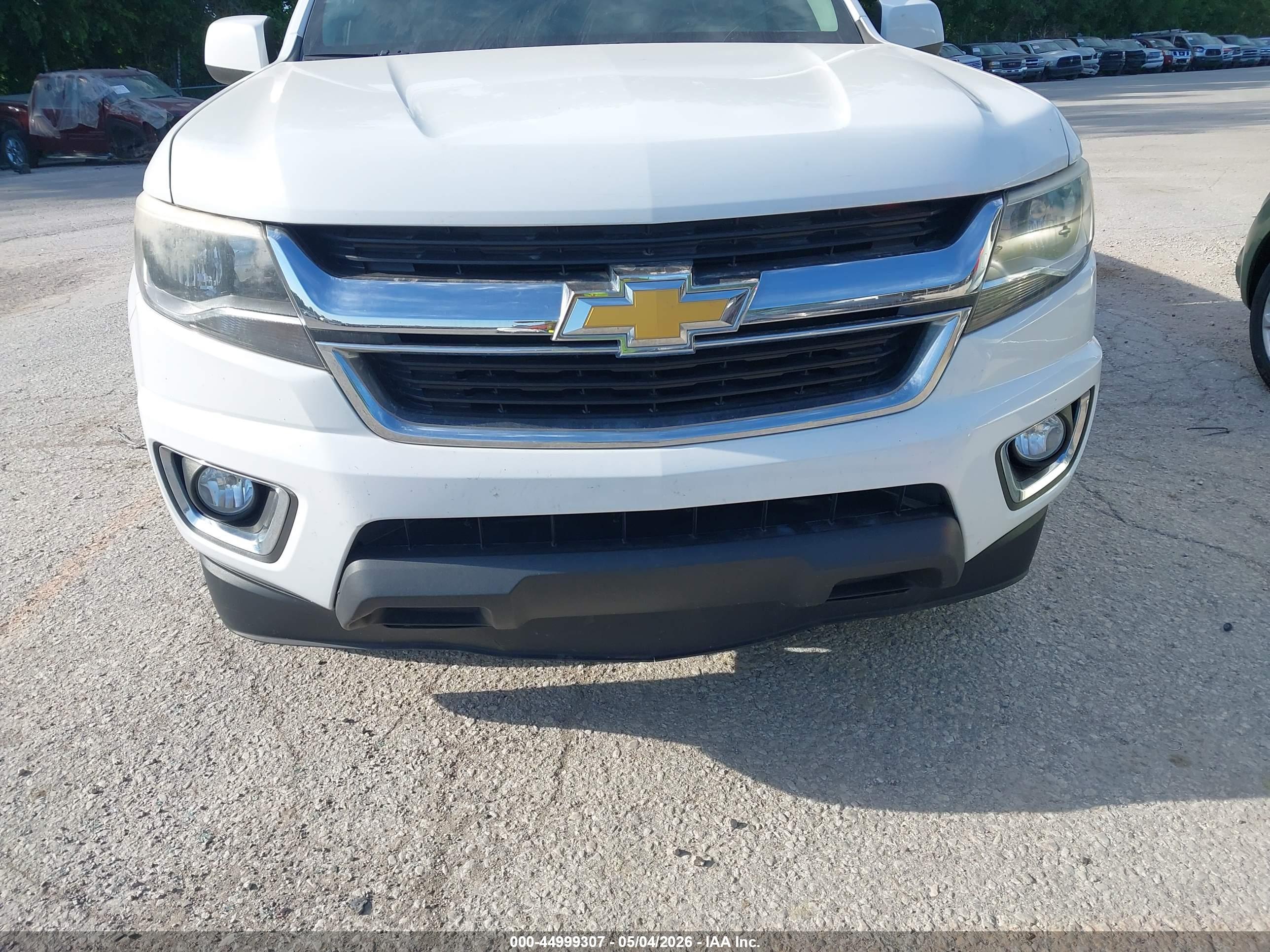 CHEVROLET COLORADO image 6