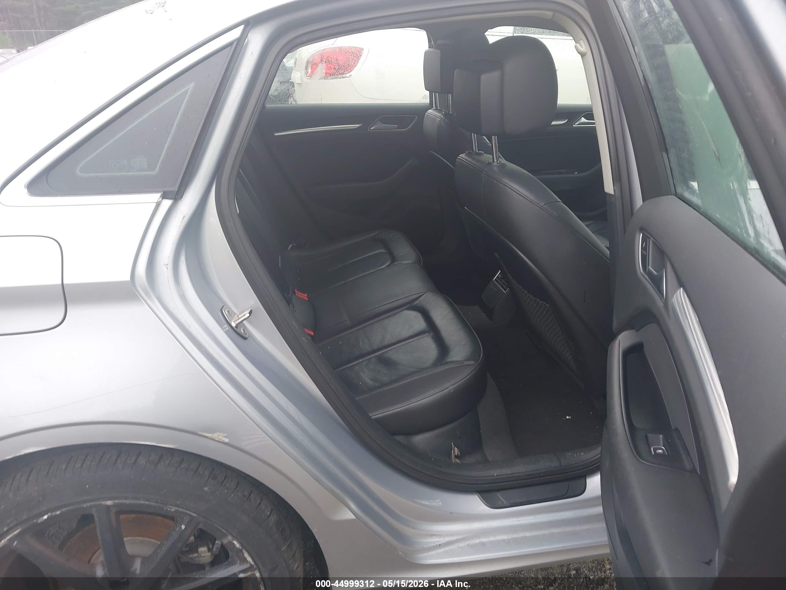 AUDI A3 image 8