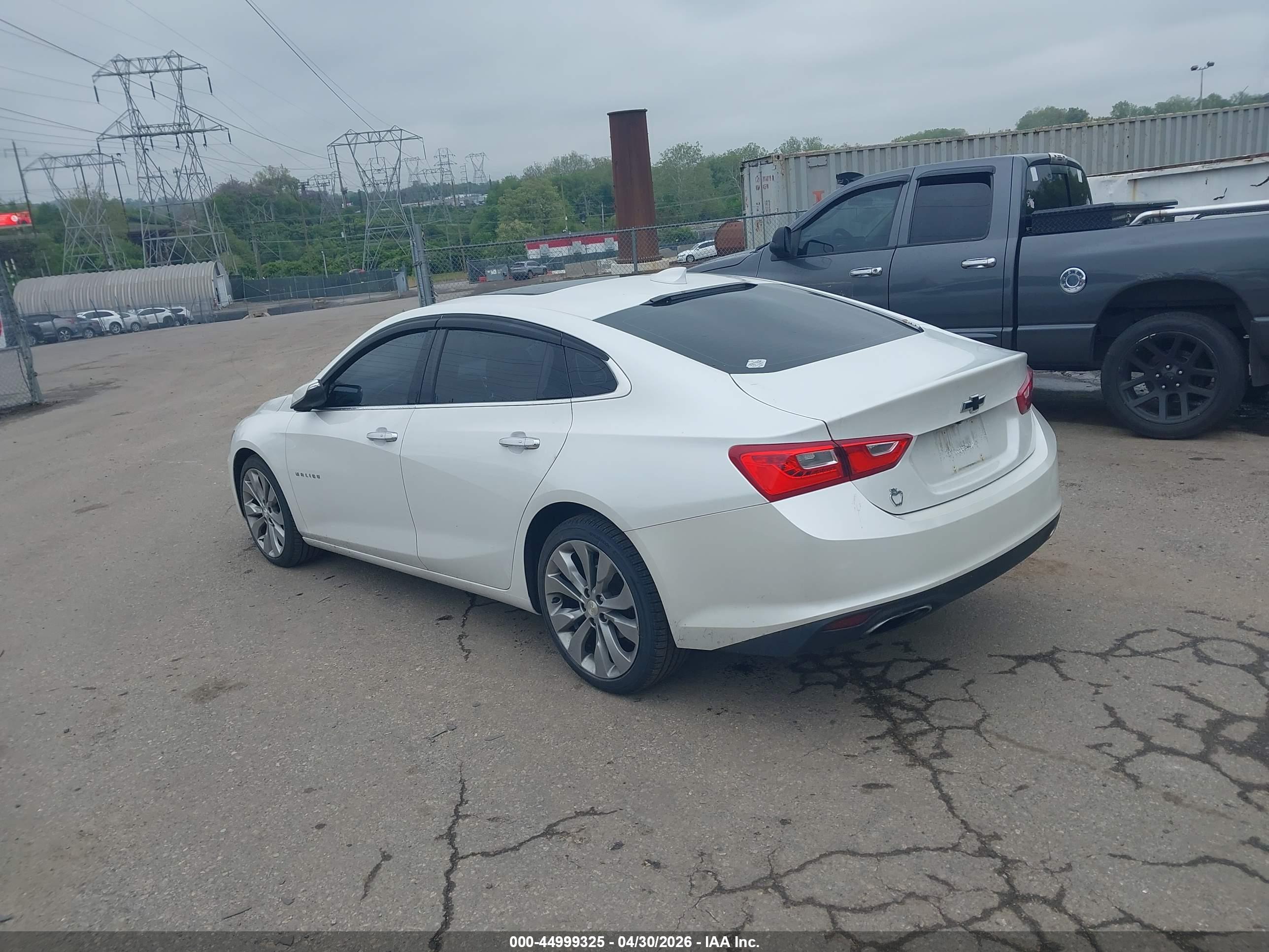 CHEVROLET MALIBU image 3