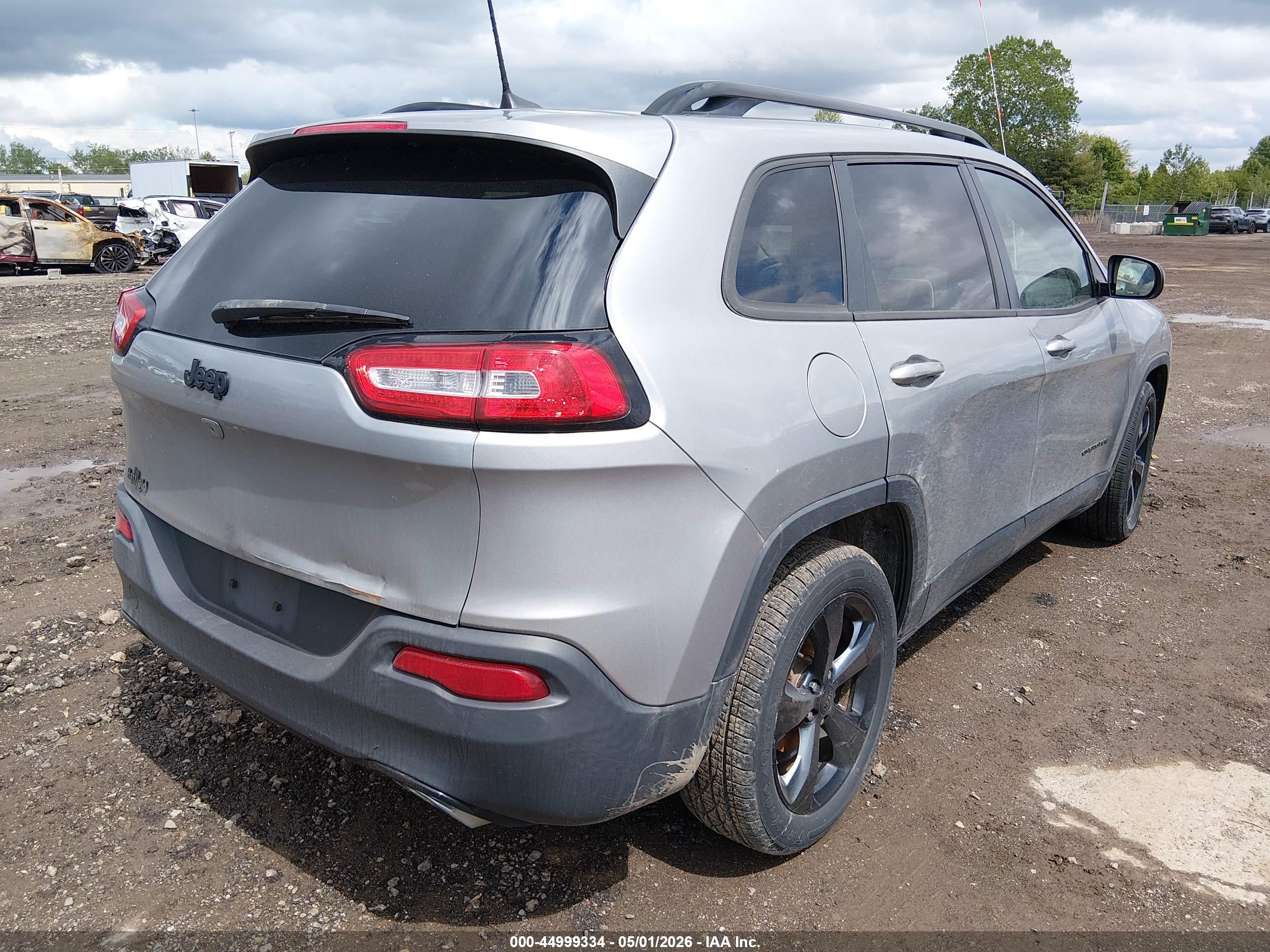 JEEP CHEROKEE image 4