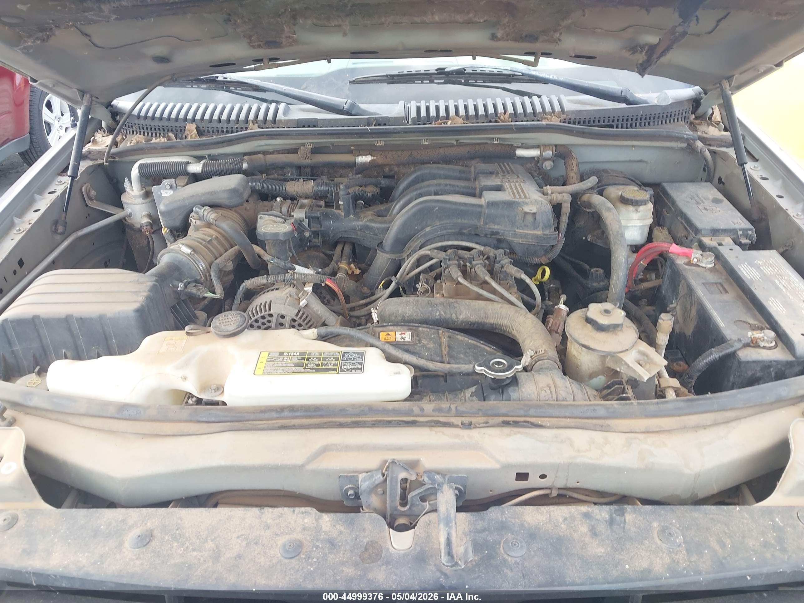 FORD EXPLORER image 10