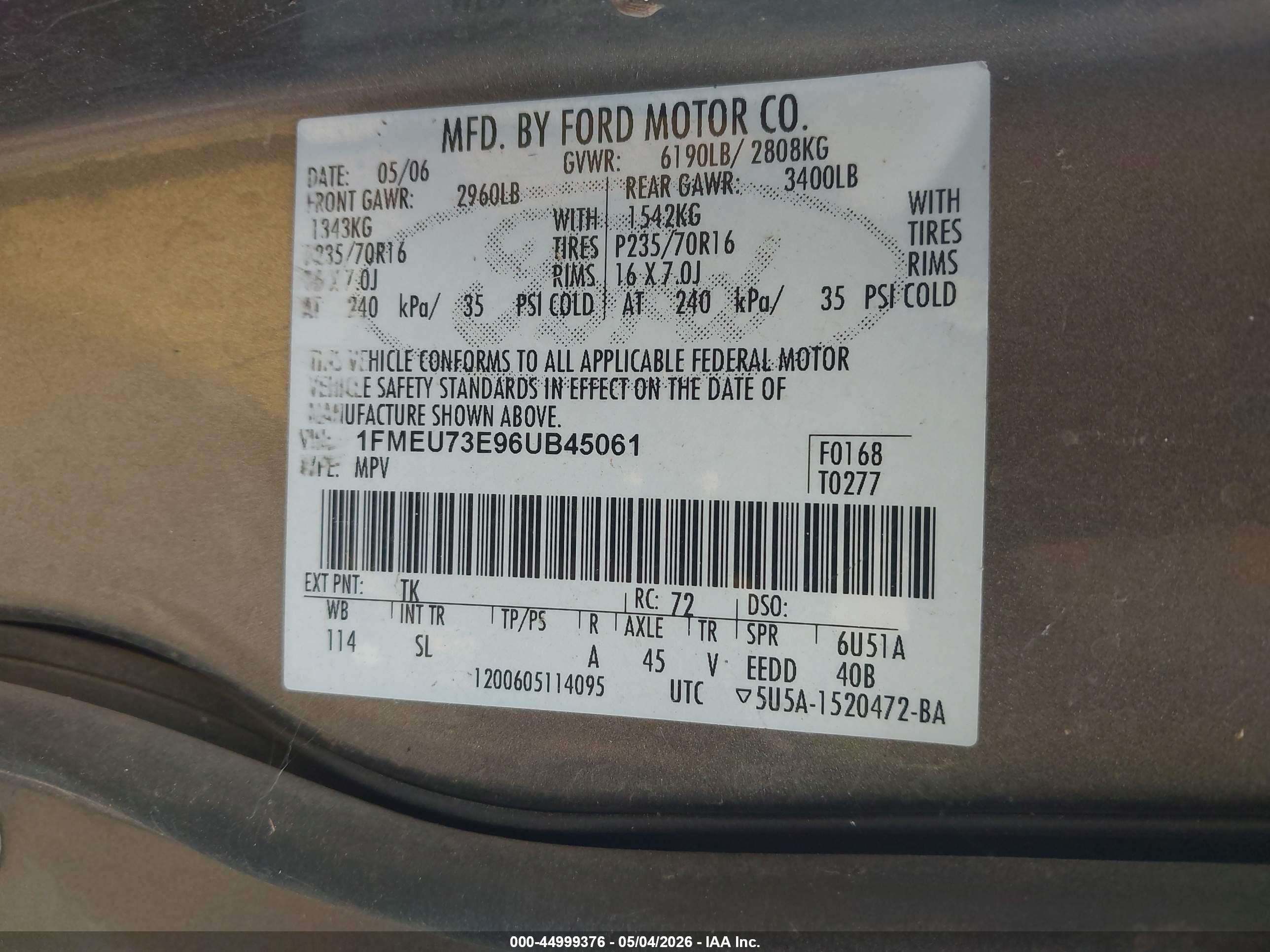FORD EXPLORER image 9