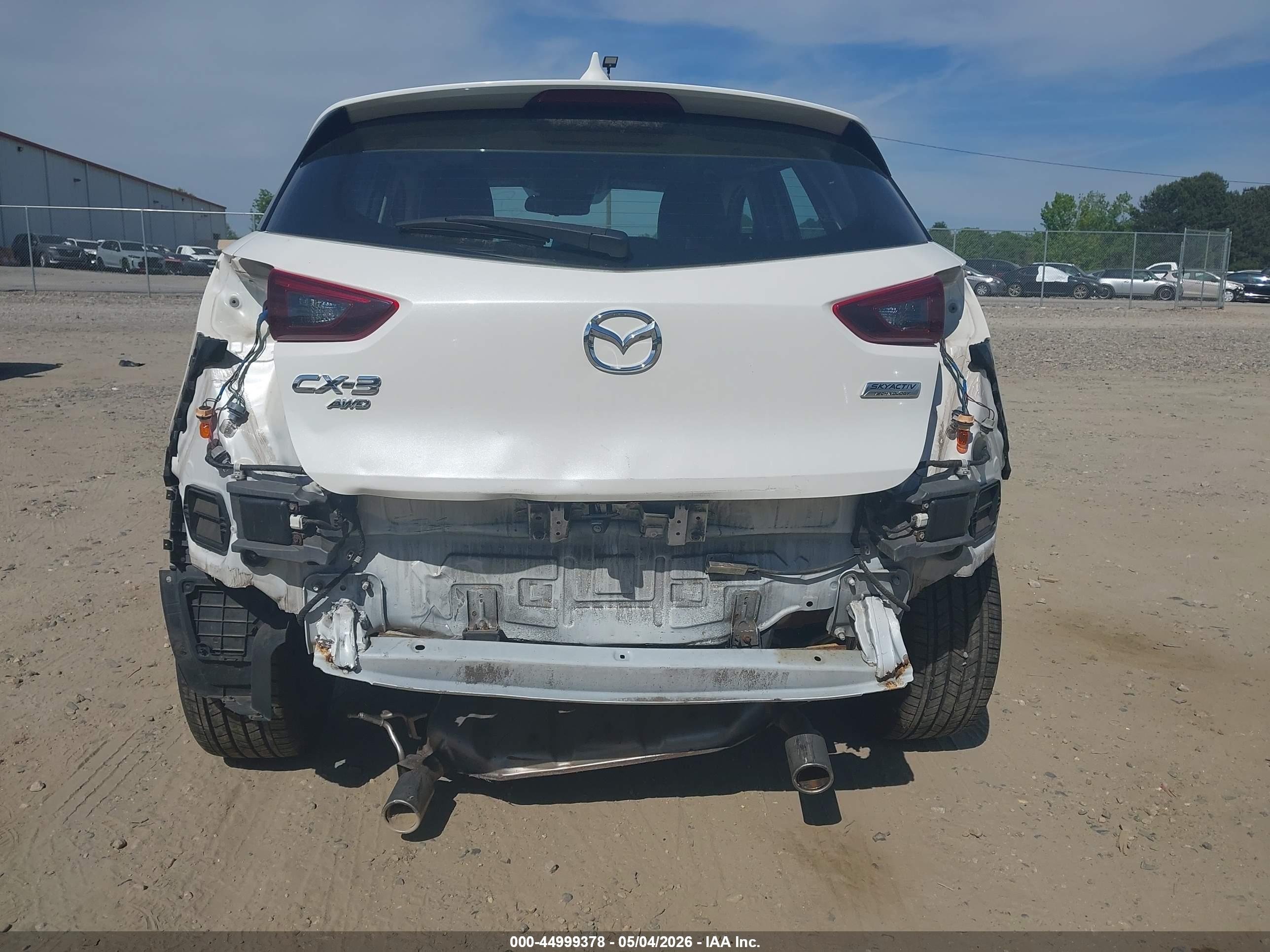 MAZDA CX-3 image 6