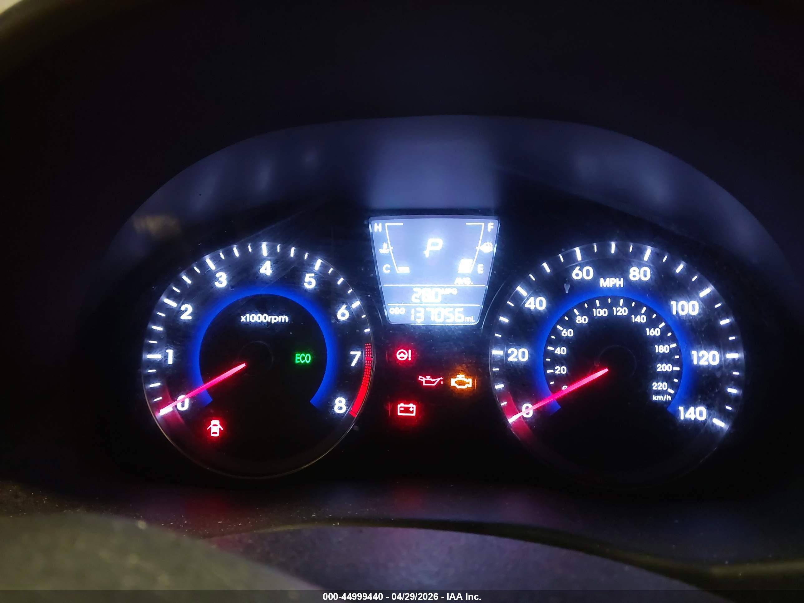 HYUNDAI ACCENT image 7