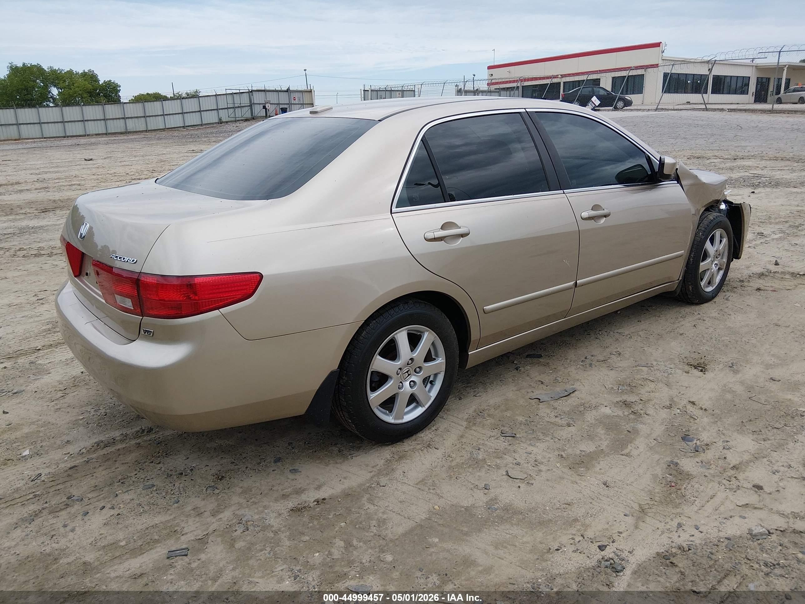 HONDA ACCORD image 4