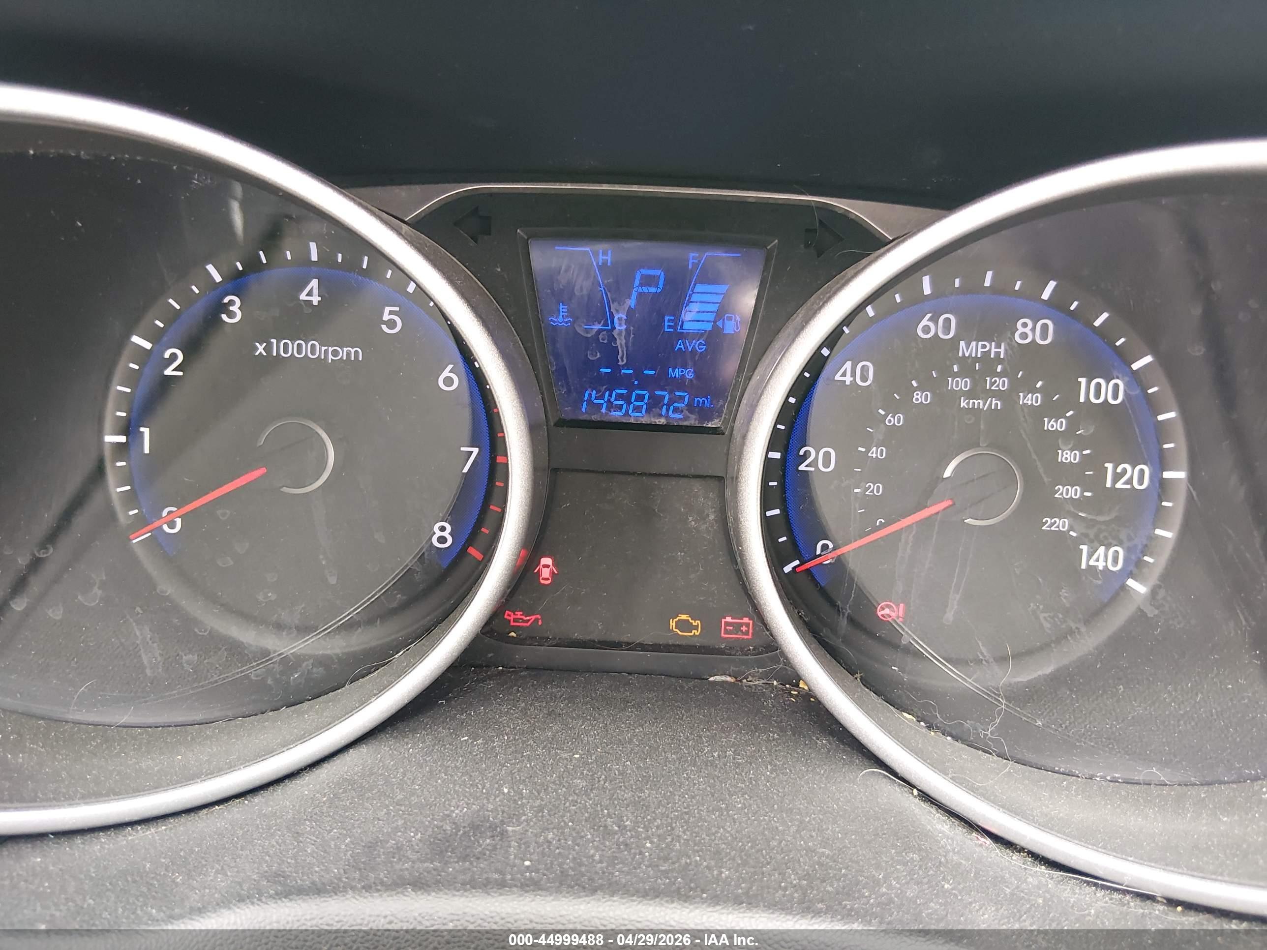 HYUNDAI TUCSON image 7