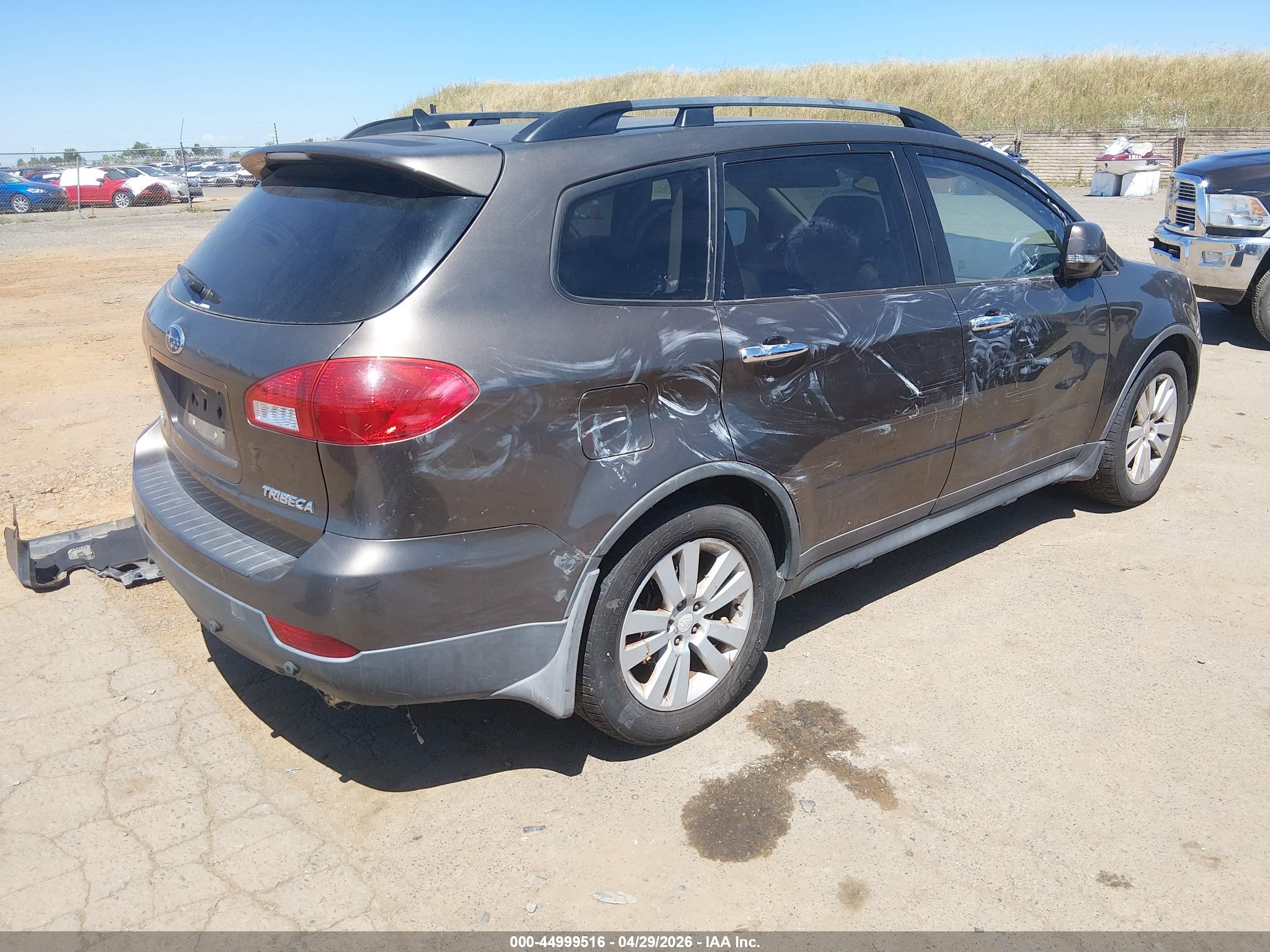 SUBARU TRIBECA image 4