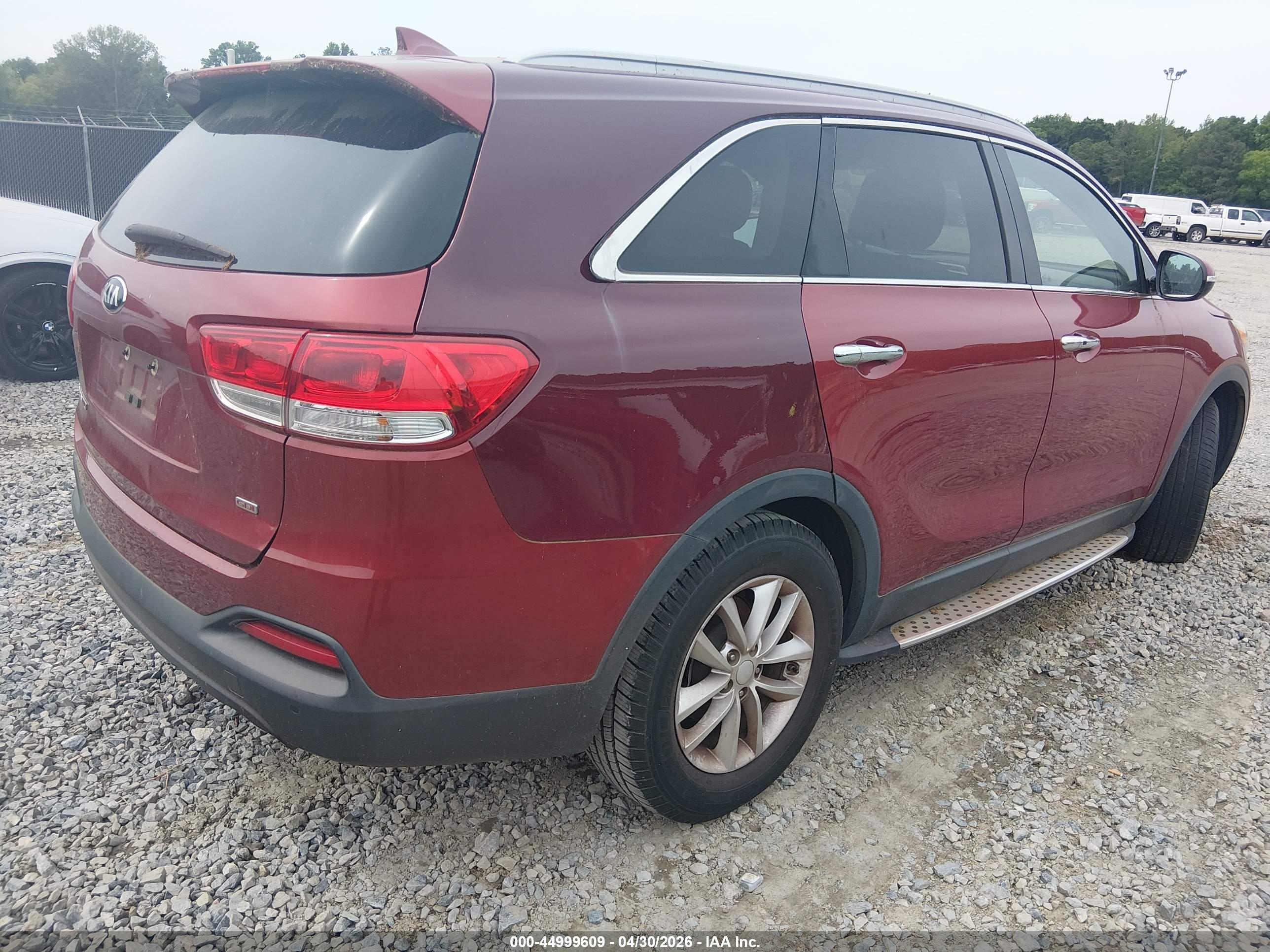 KIA SORENTO image 4