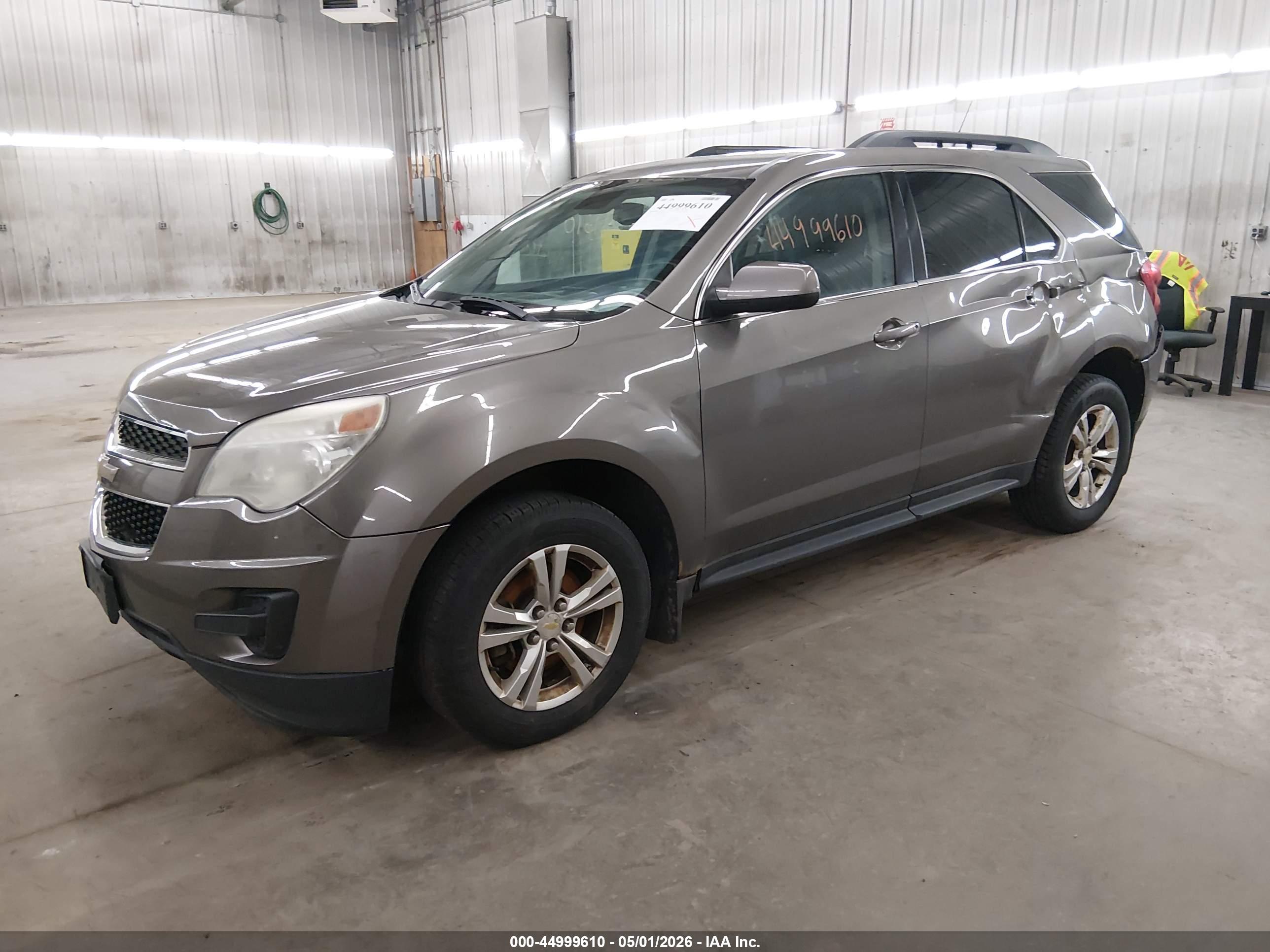 CHEVROLET EQUINOX image 2