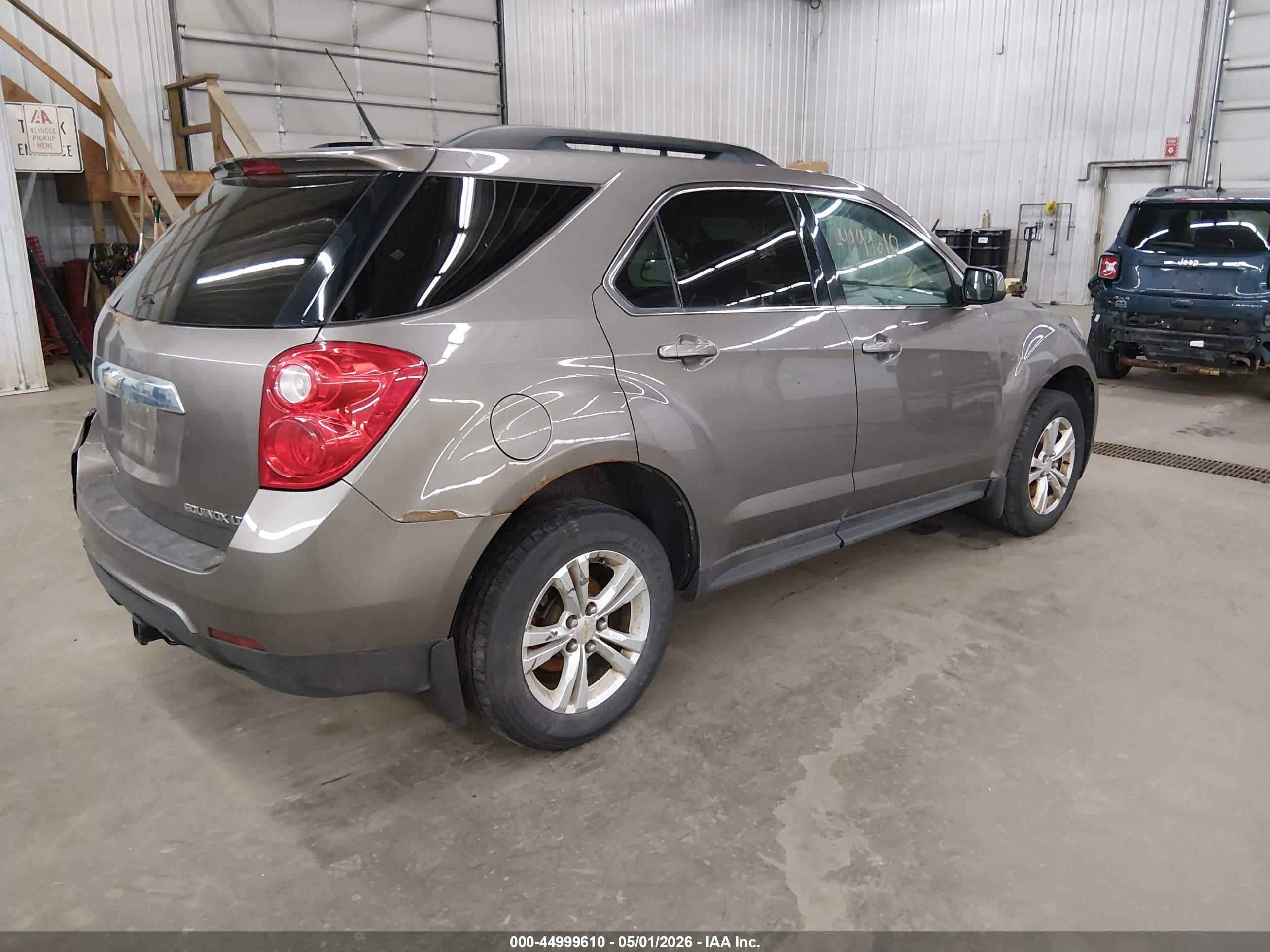 CHEVROLET EQUINOX image 4