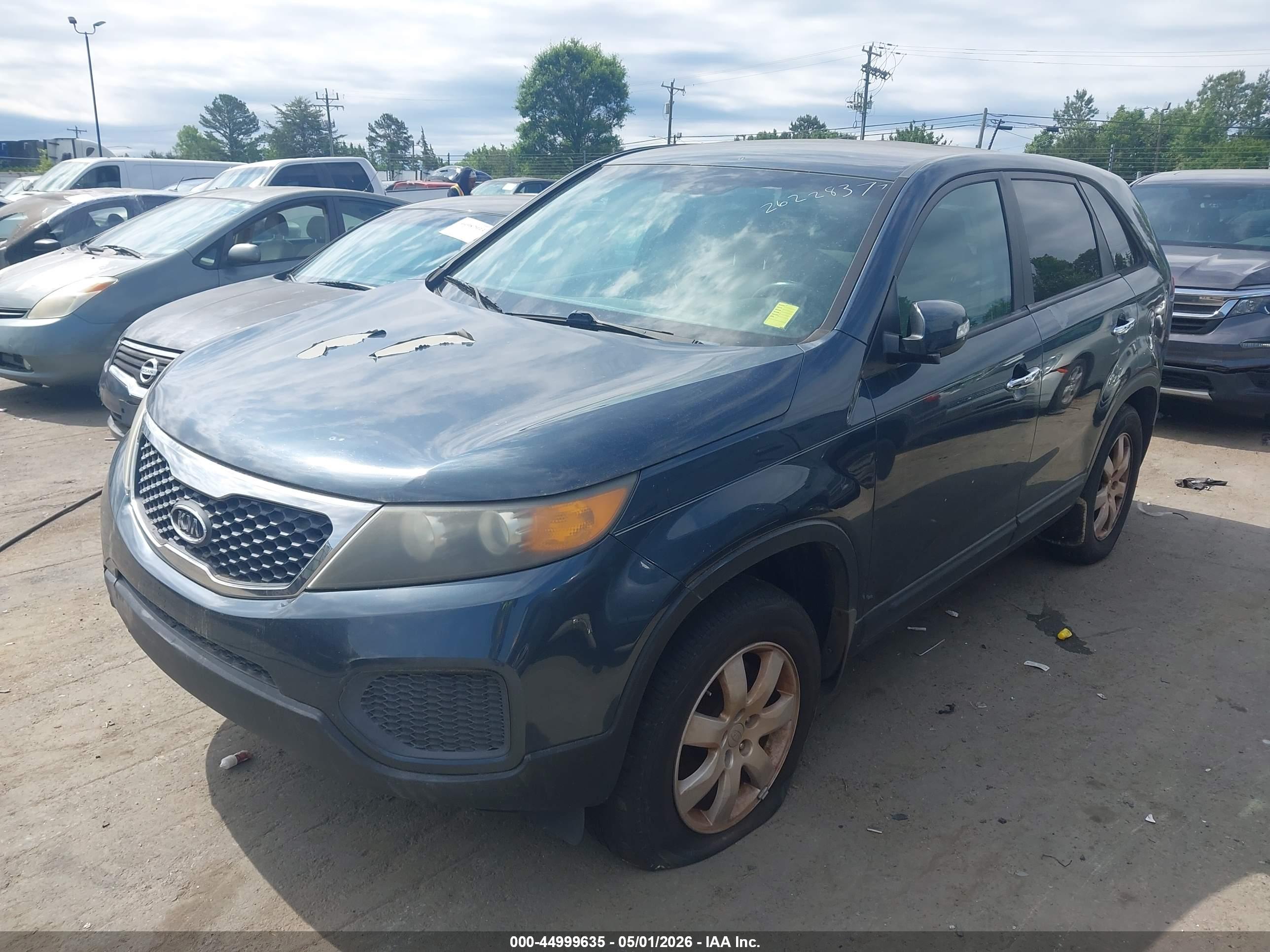 KIA SORENTO image 2