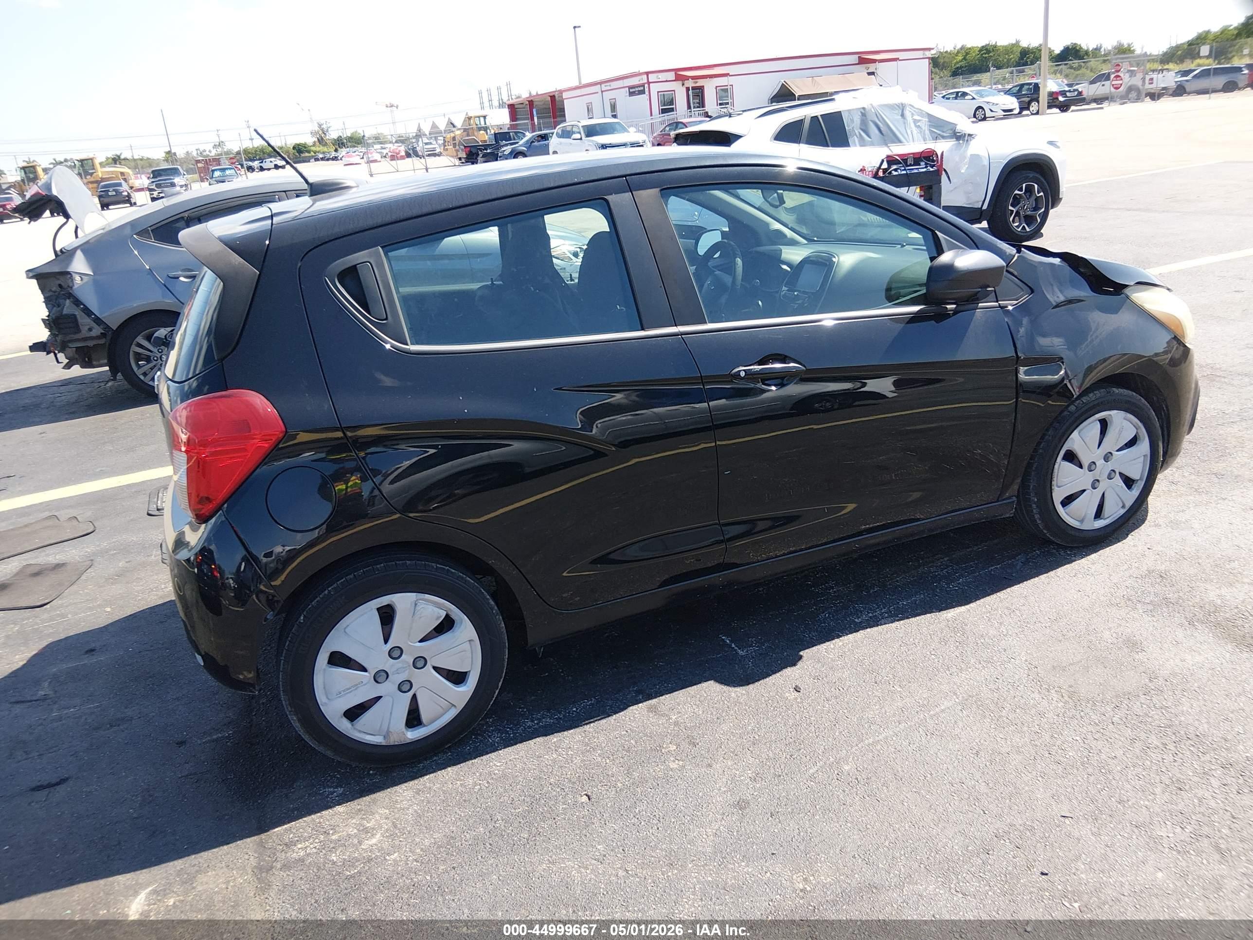 CHEVROLET SPARK image 4