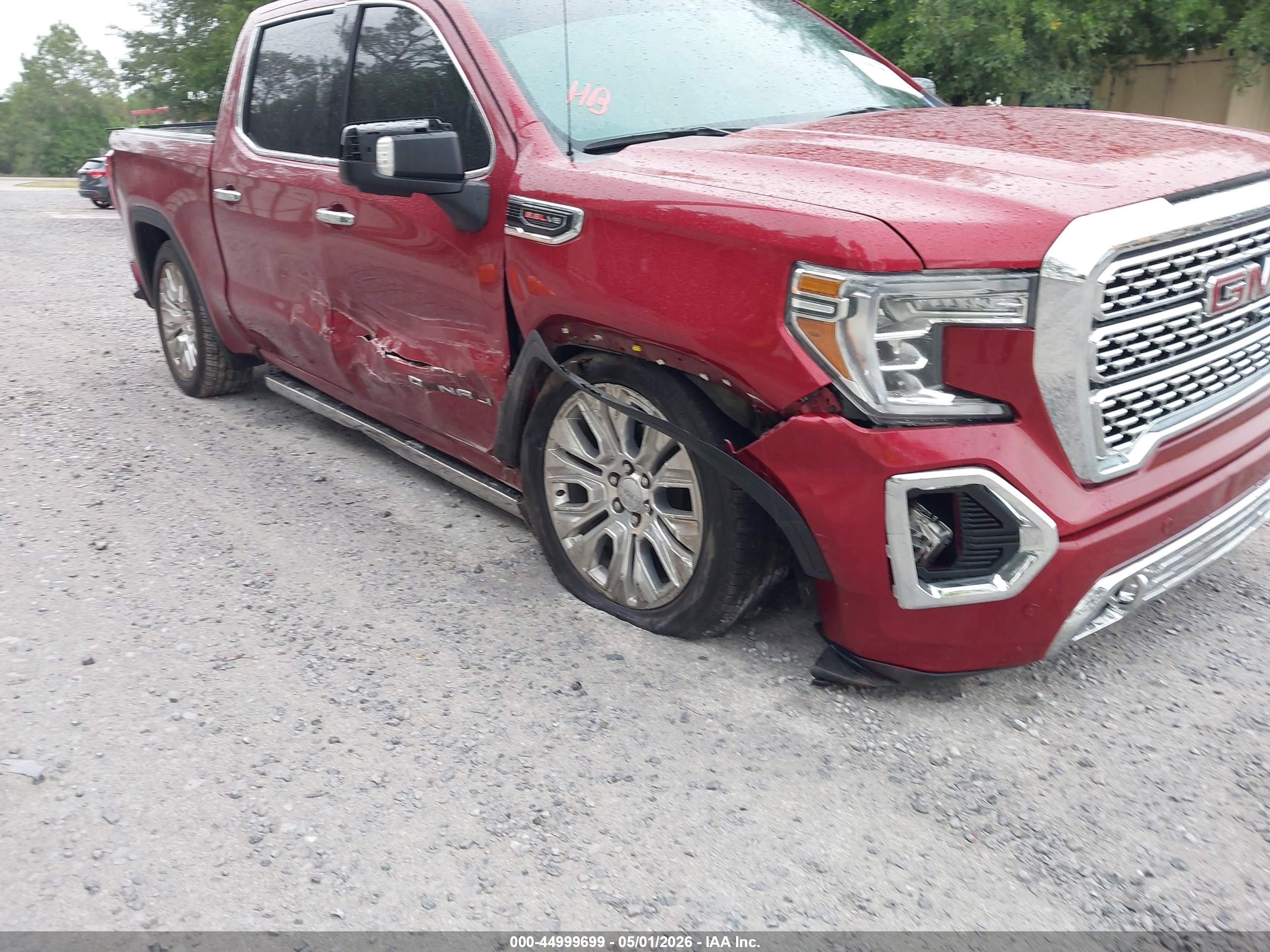 GMC SIERRA image 6