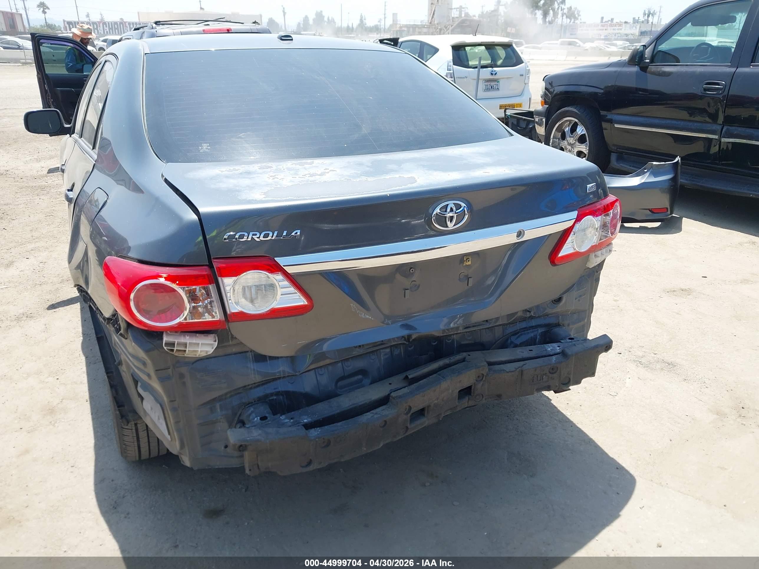 TOYOTA COROLLA image 6