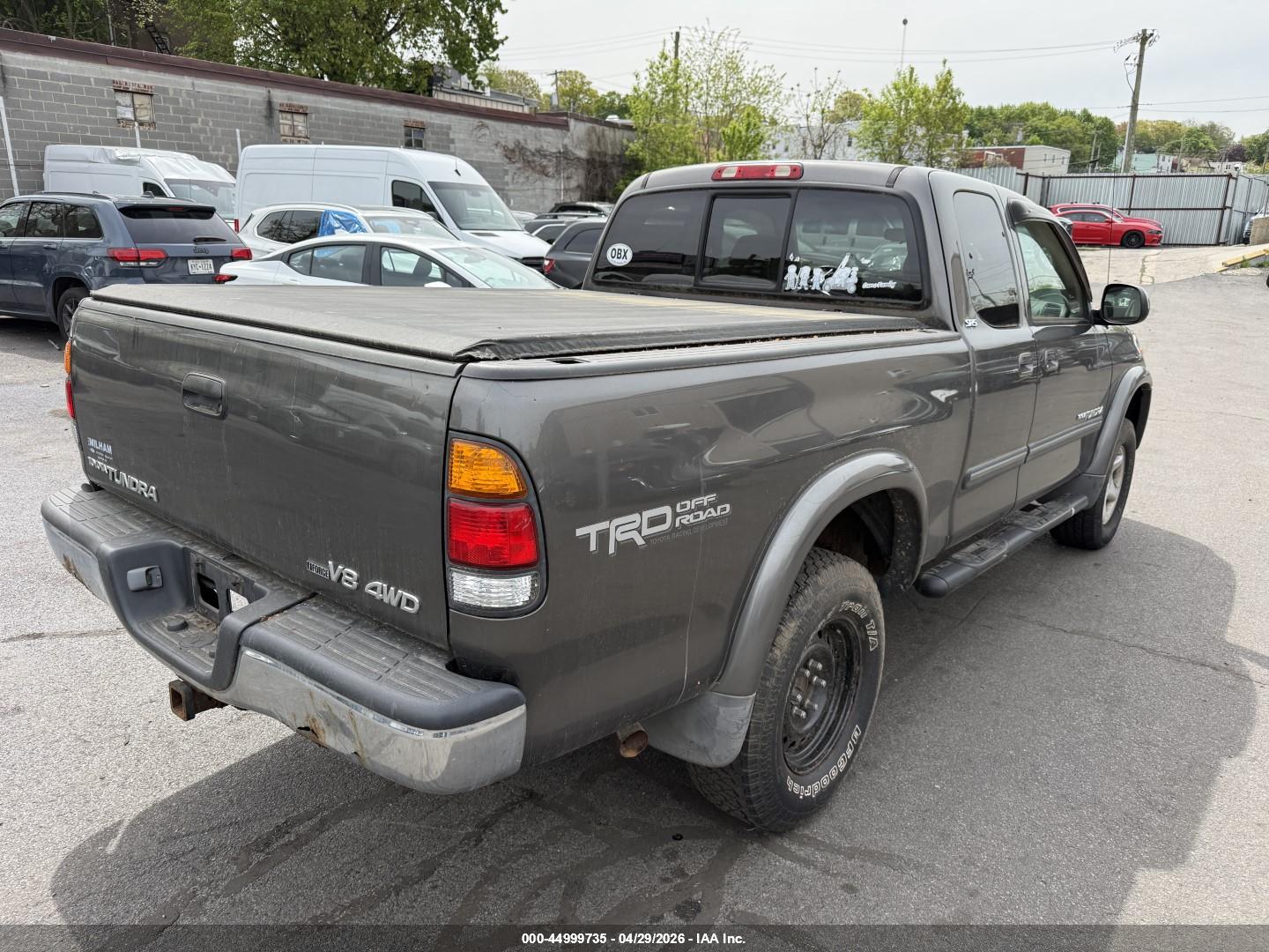 TOYOTA TUNDRA image 4
