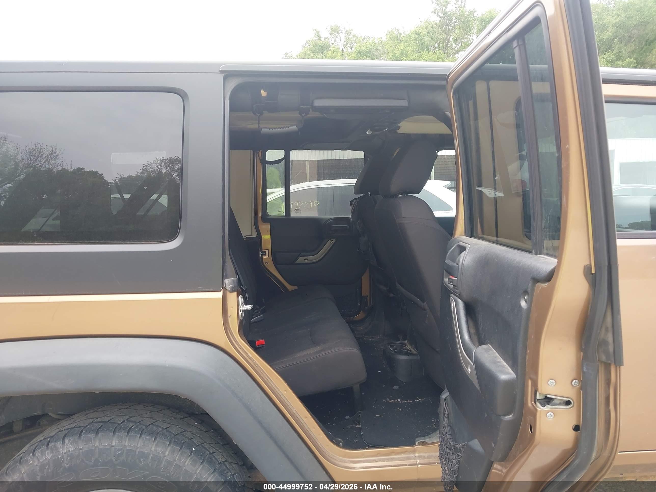 JEEP WRANGLER image 8