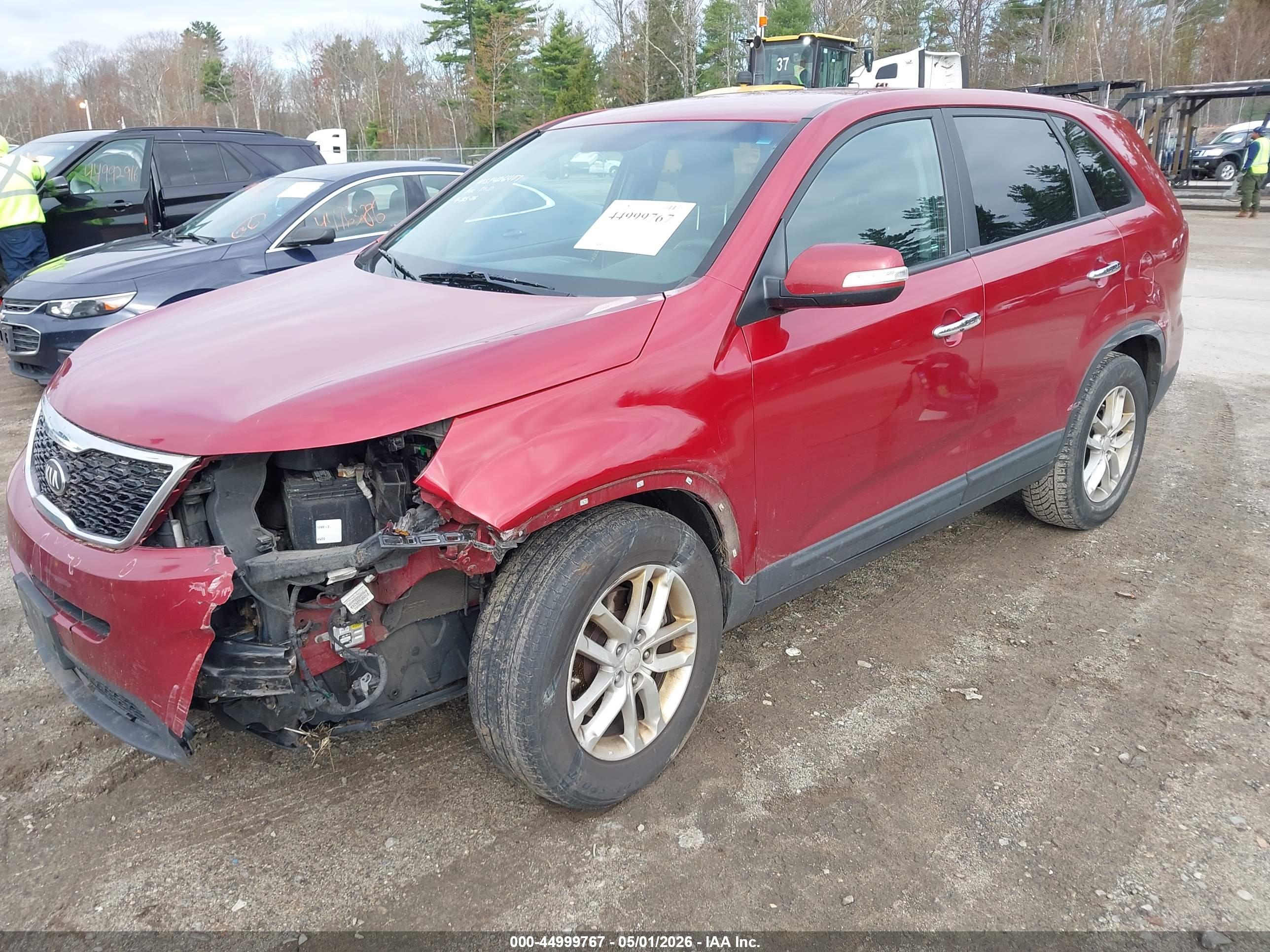KIA SORENTO image 2