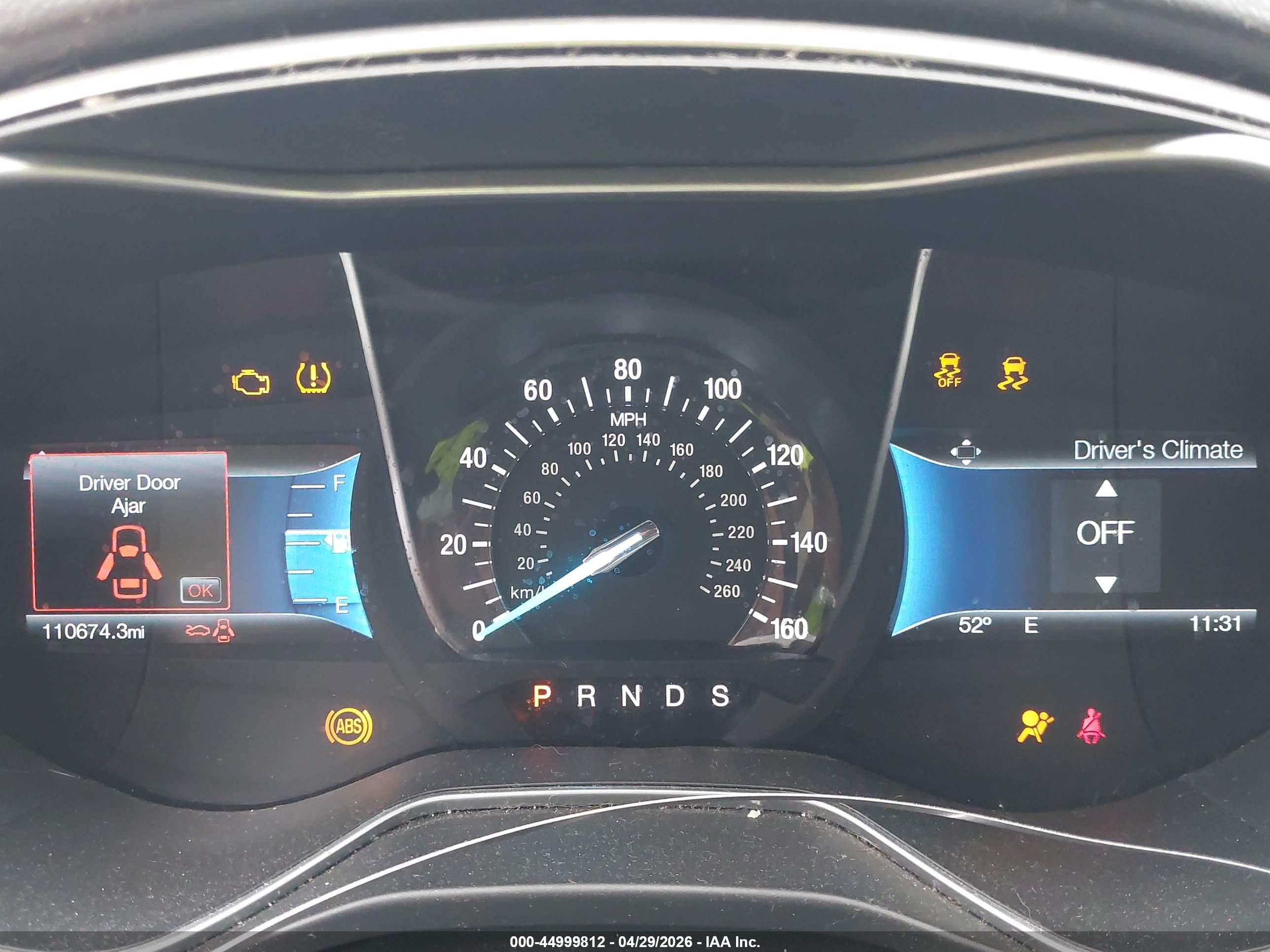 FORD FUSION image 7