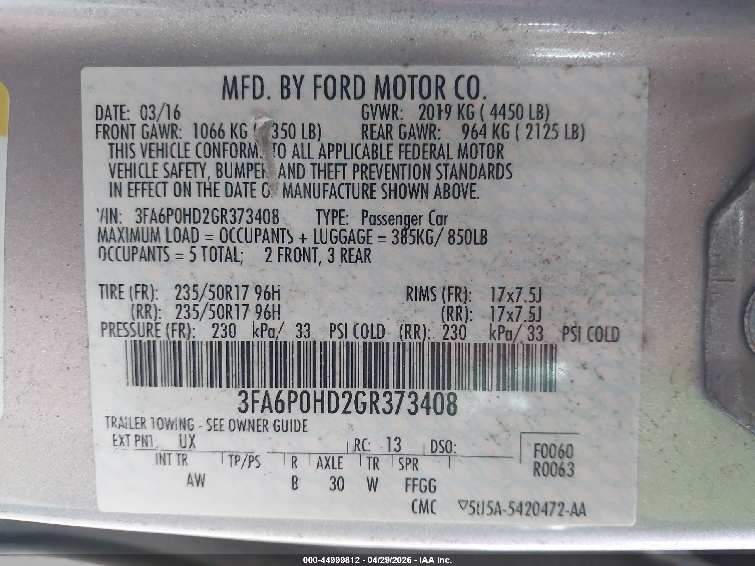 FORD FUSION image 9