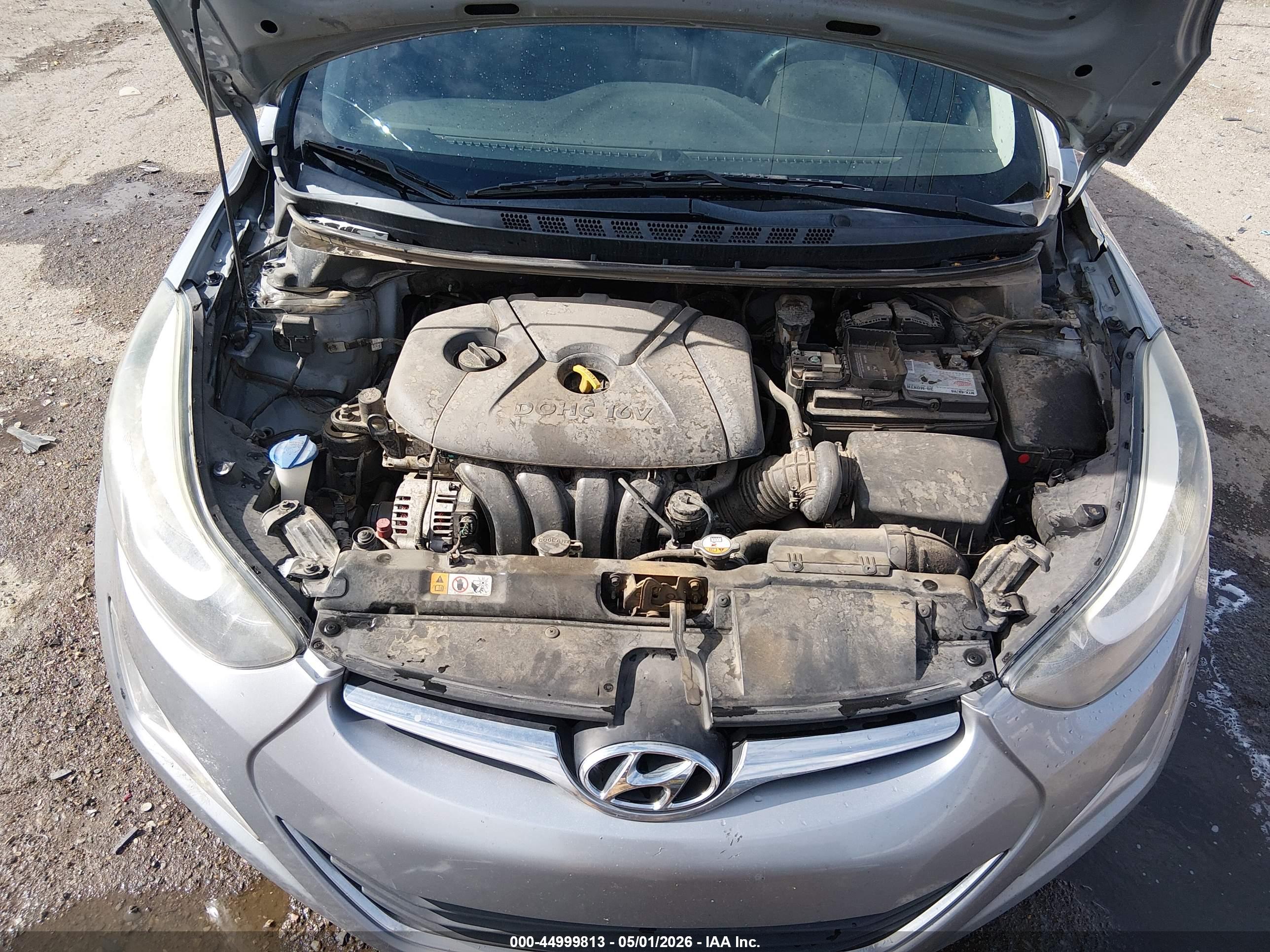 HYUNDAI ELANTRA image 10