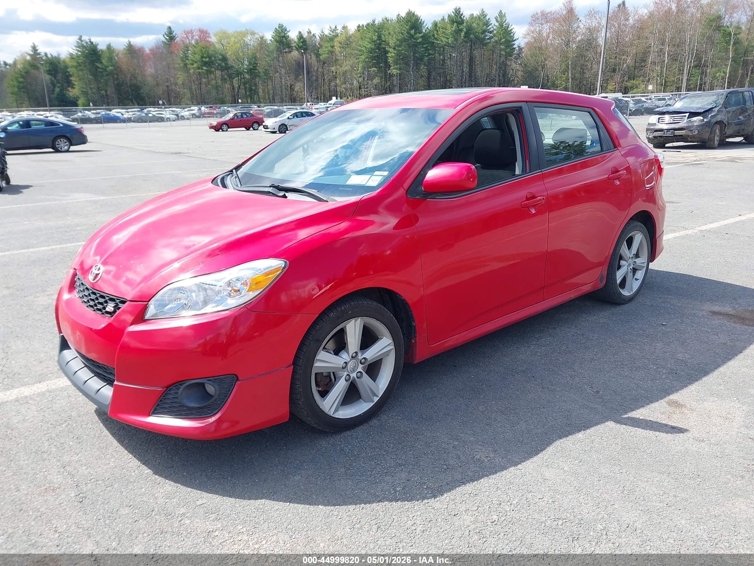 TOYOTA MATRIX image 2