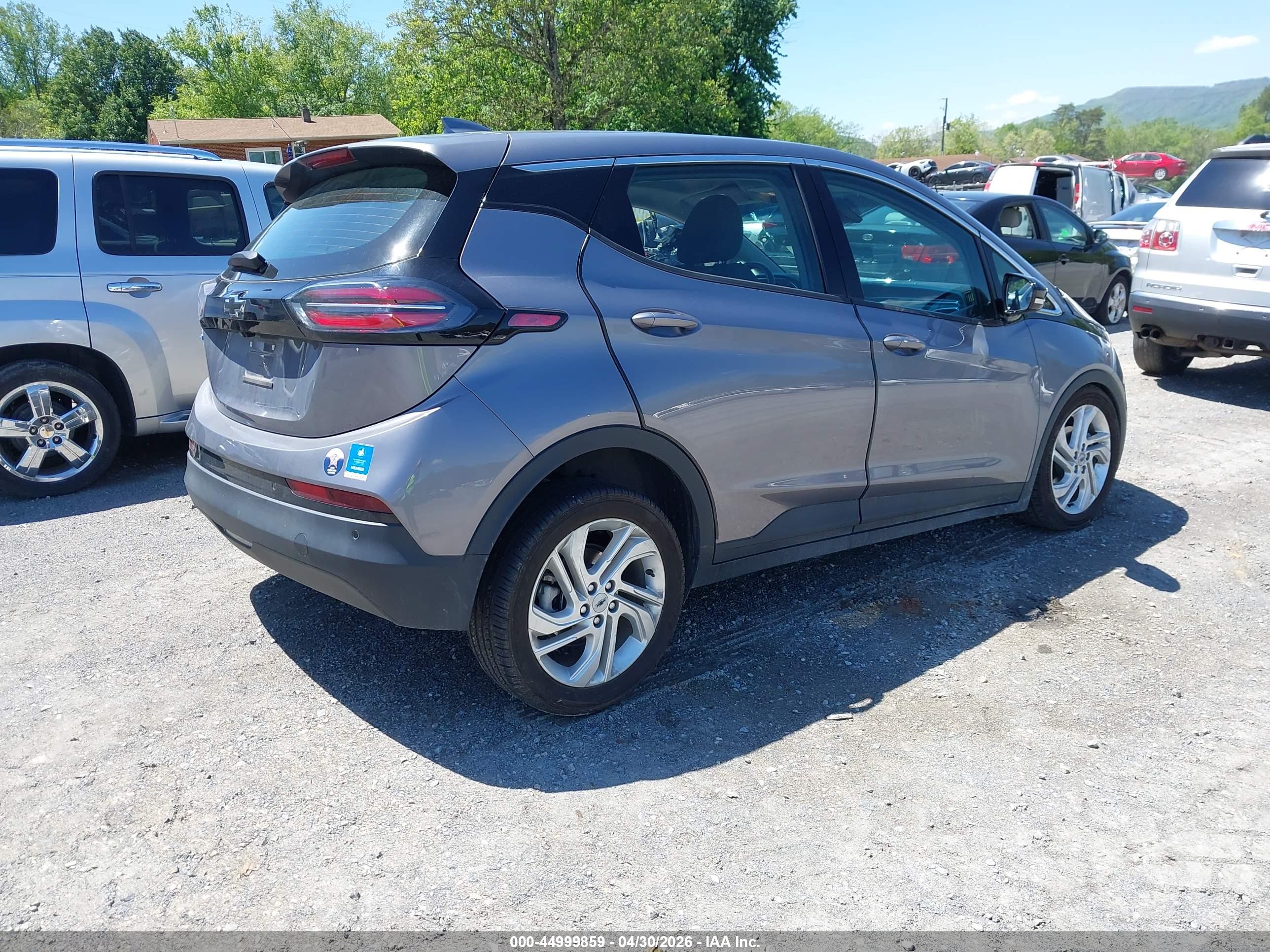 CHEVROLET BOLT image 4