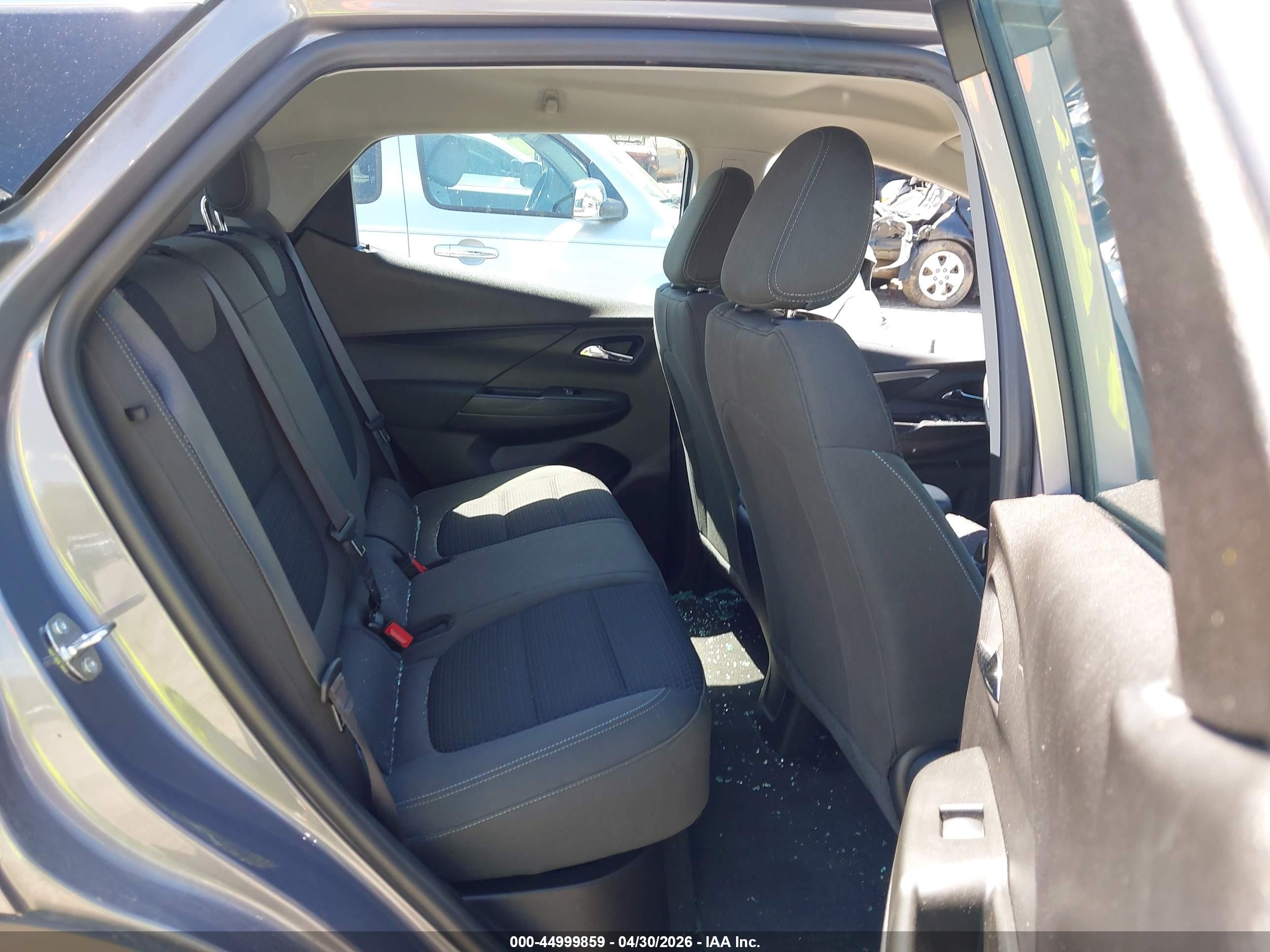 CHEVROLET BOLT image 8
