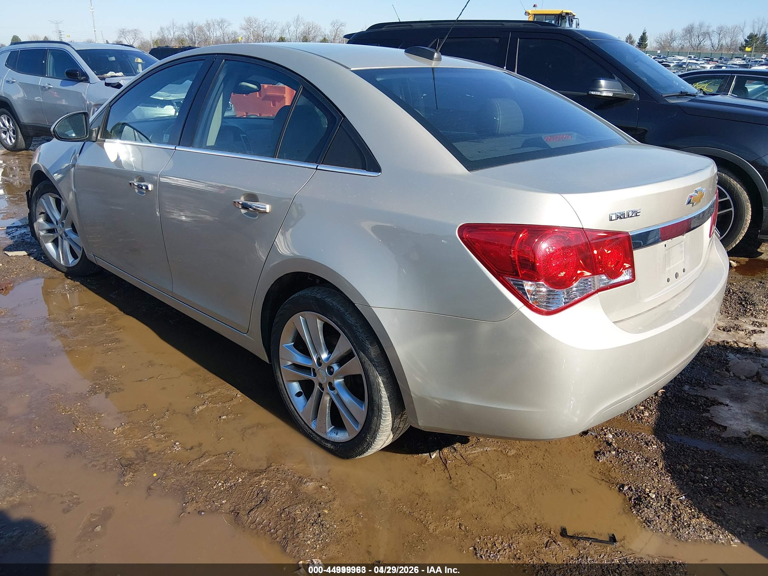 CHEVROLET CRUZE image 3